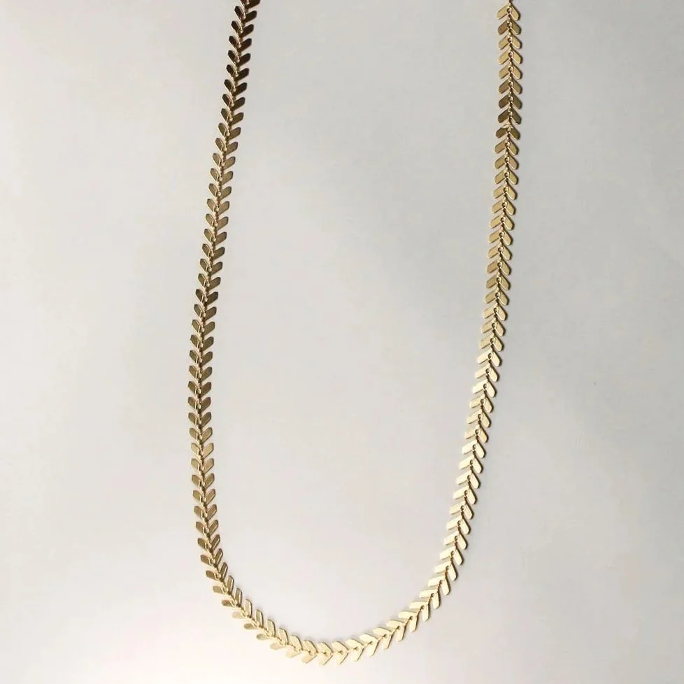 Herringbone+Necklace+Satin+Gold+2.jpg