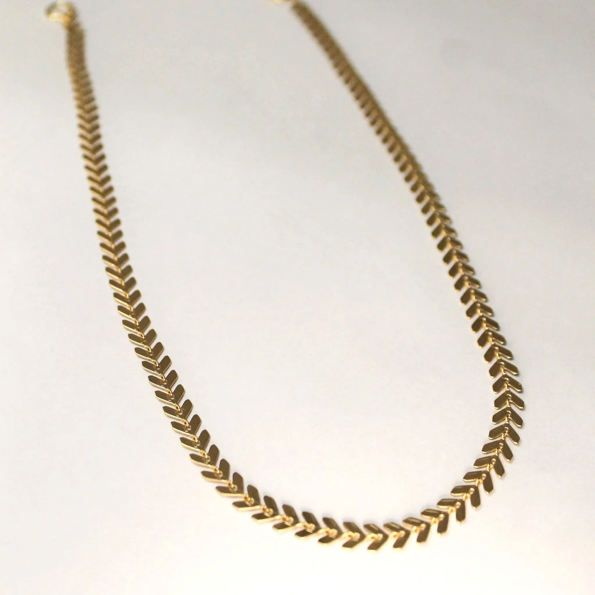 Herringbone+Necklace+Satin+Gold+3.jpg