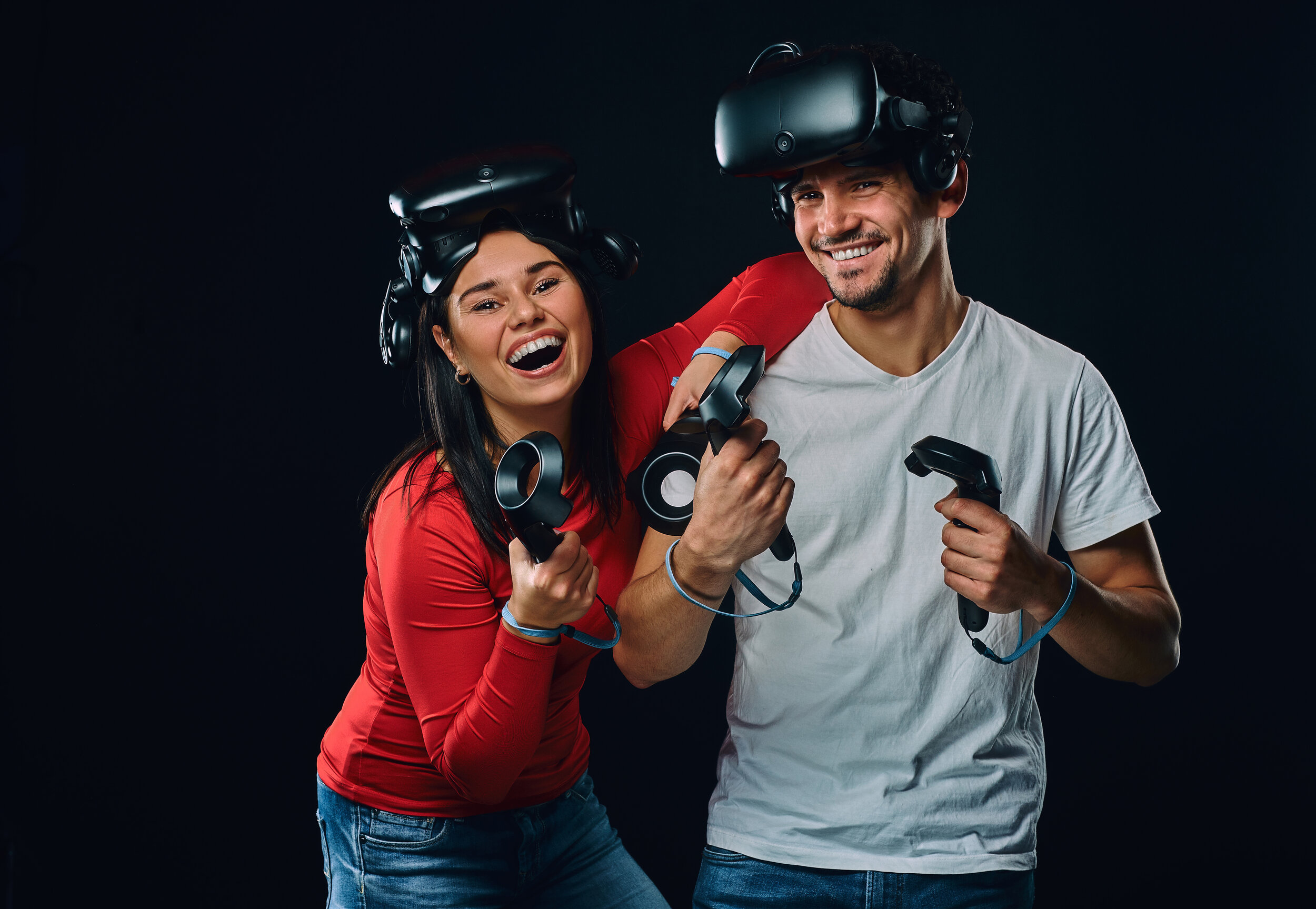 4 Reasons Your Next Date should be a VR Date