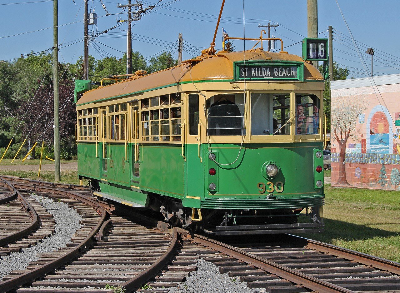 Streetcar Pop-up Concerts and Beer are Back for Summer 2023