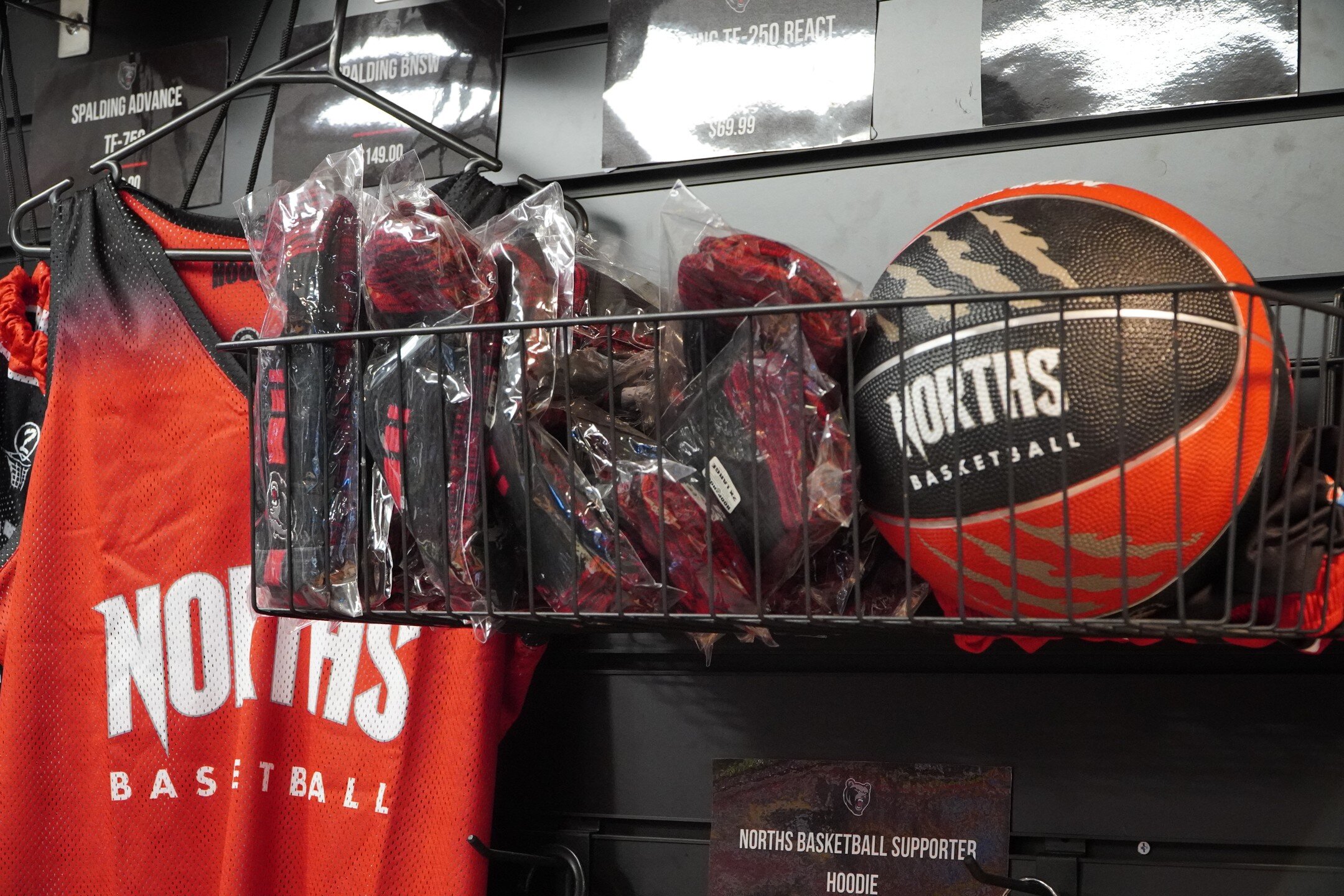 WAREHOUSE CLEARANCE SALE!! 🏷️

We are having a huge Warehouse Clearance sale on Norths Basketball Merchandise. This will be the last time to be able to purchase any of the below merchandise. Merchandise items that are on sale include:

North Support