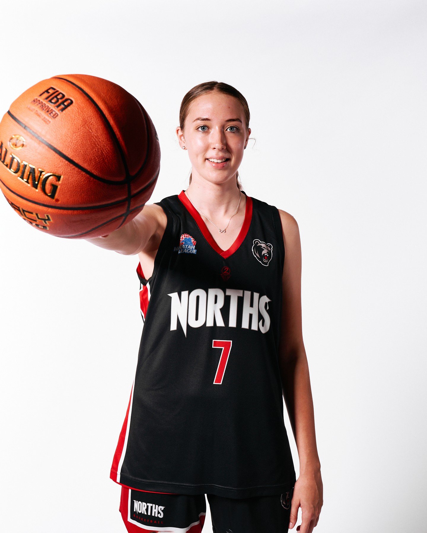 COE VISITING SCHOLARSHIP ATHLETE | ZOE JACKSON 🏀
 
Norths Basketball is proud to share that Zoe Jackson, a rising star from our U18 Girls Black team and a member of the Australian U17 Sapphires squad is set to join @basketballauscoe as a visiting sc