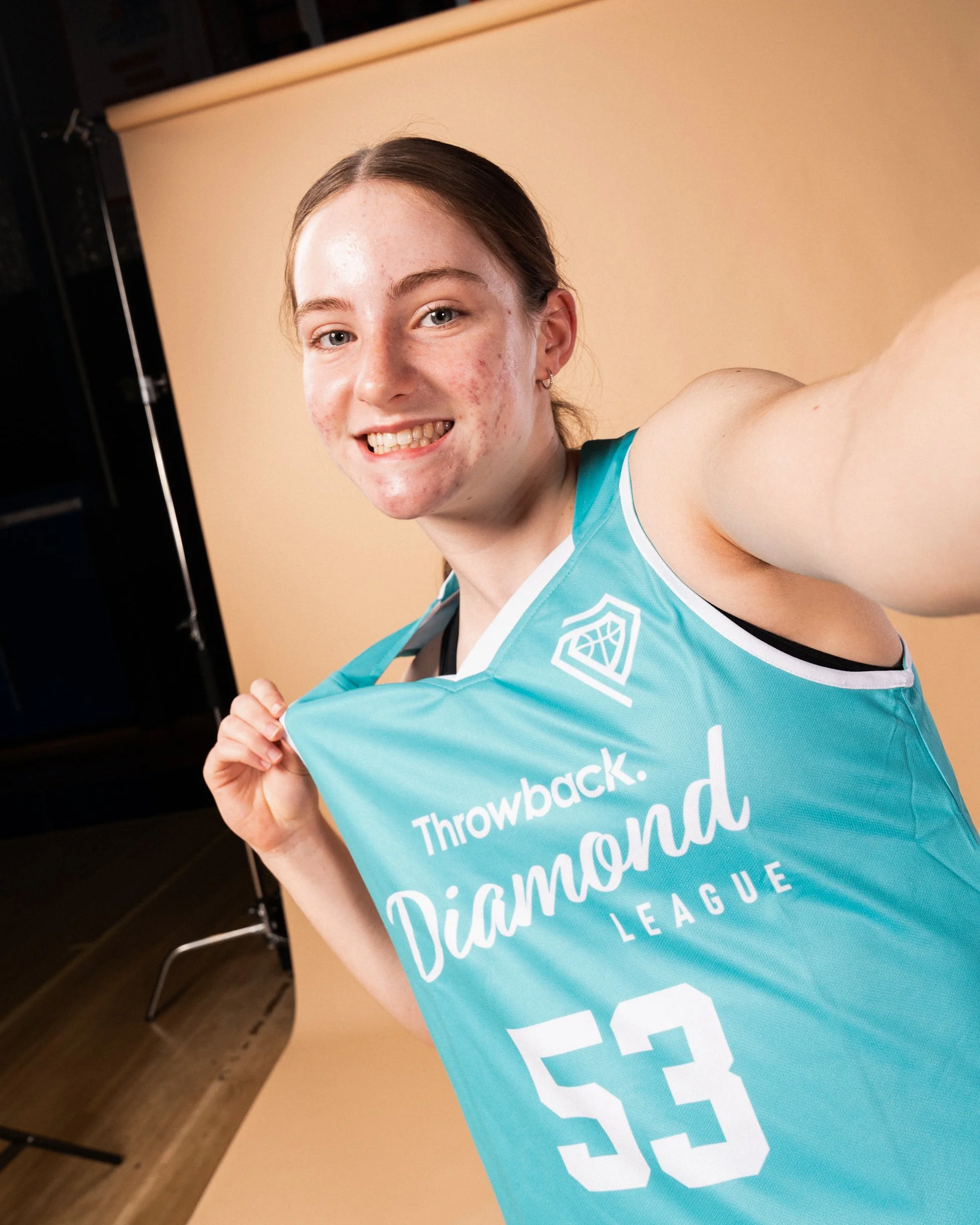 DIAMOND LEAGUE 250296.jpg