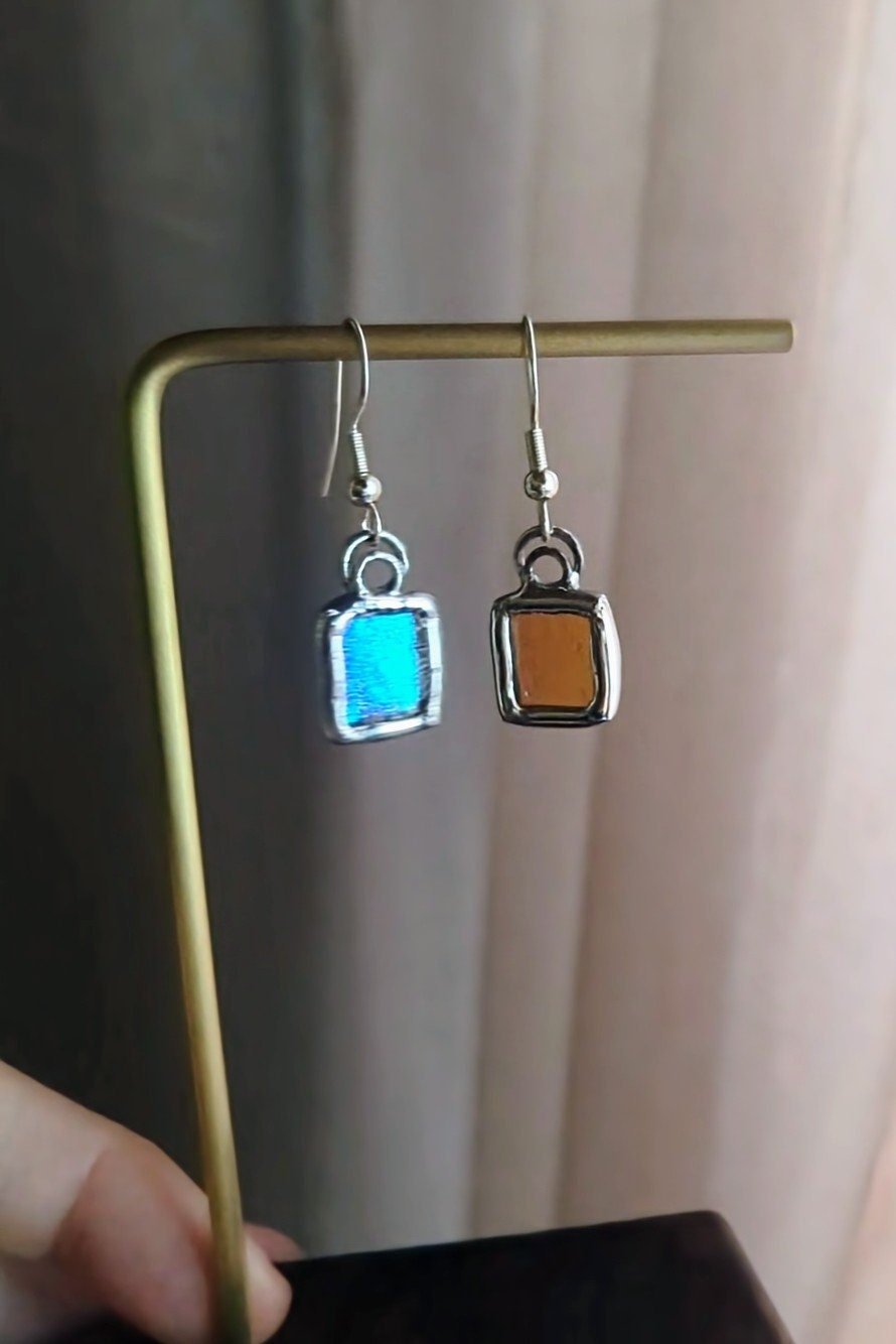 https://i.etsystatic.com/13617280/r/il/f54947/5493079504/il_fullxfull.5493079504_ag3v.jpg
