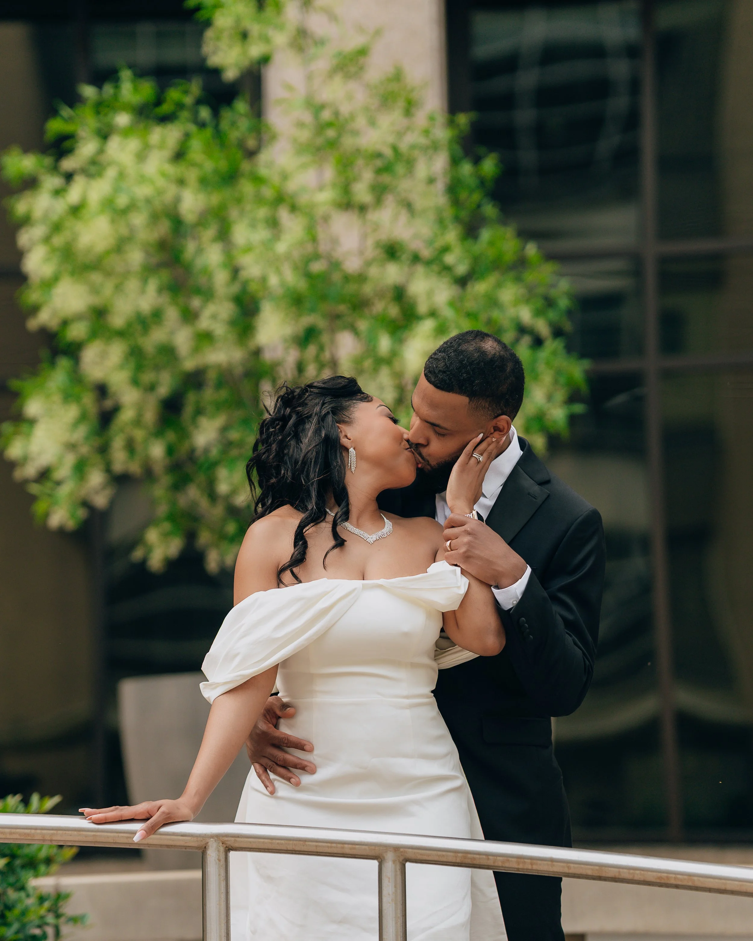 Raleigh Photographer Weddings & Engagement VonteShotIt