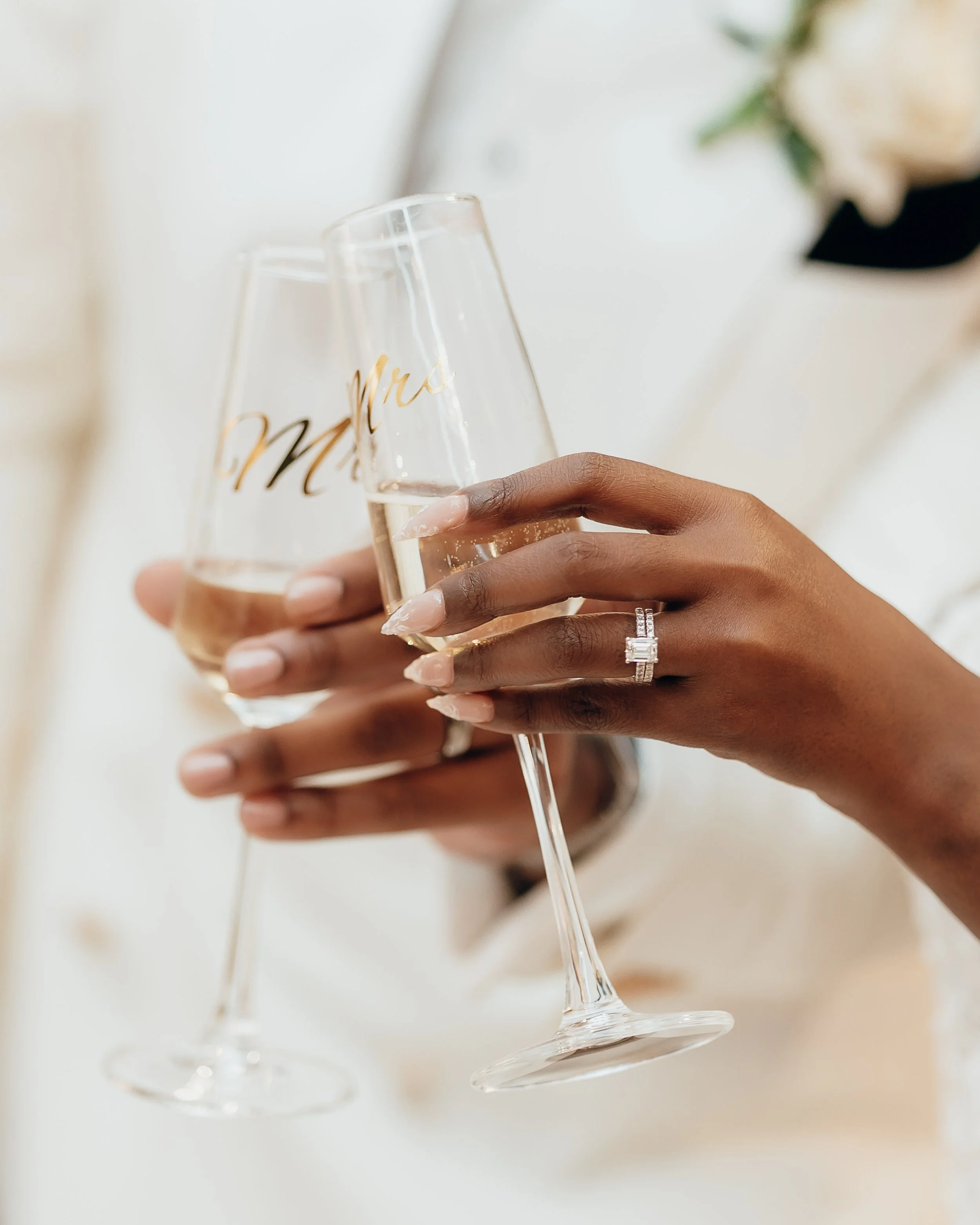 Luxury editorial wedding photography in Raleigh NC by Vonteshotit