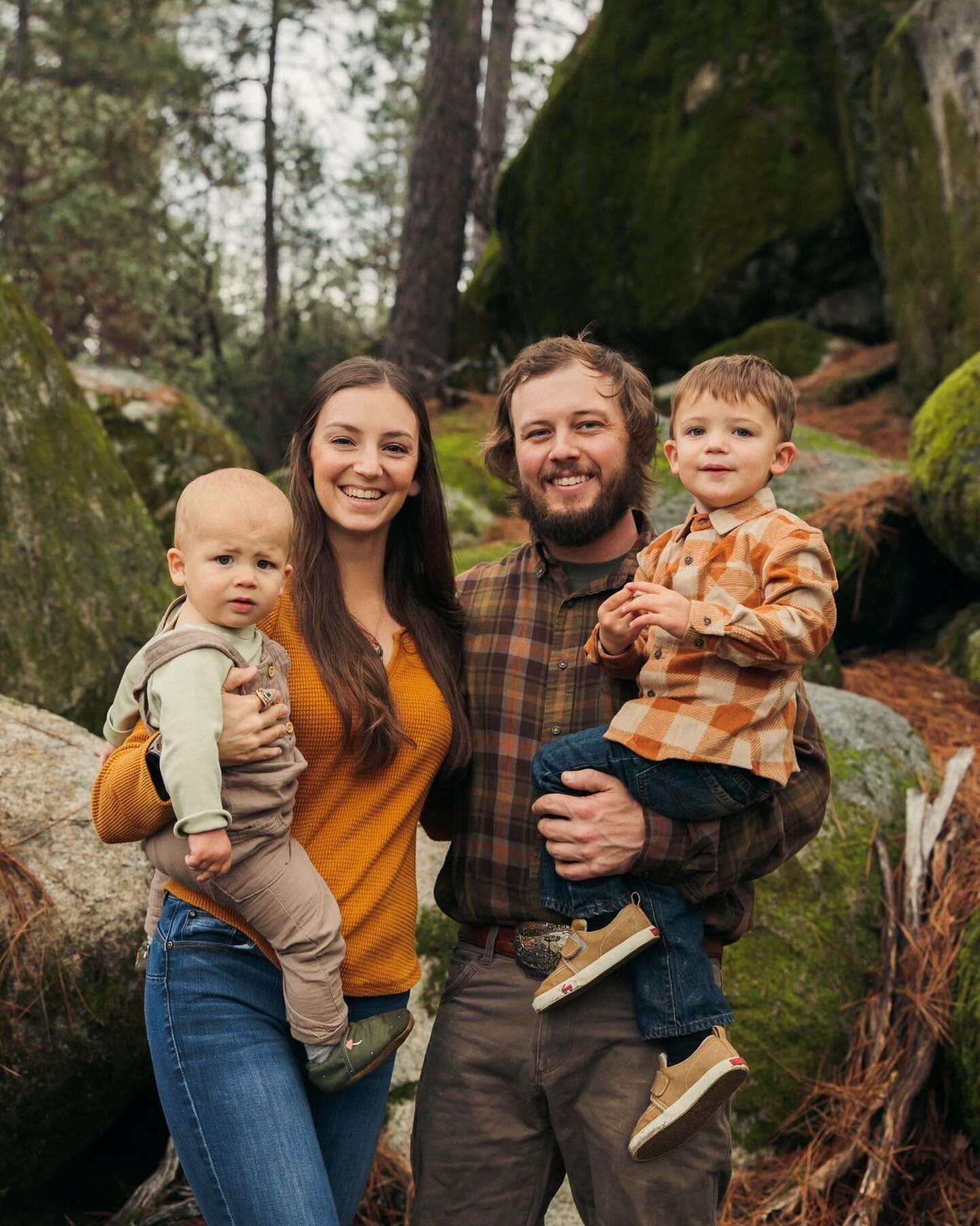 Loved this photo session with the Heimberg family. It&rsquo;s been really special being able to capture all the stages and growth of their family. One of the things that I loved about this shoot was just letting the kids be themselves and photographi