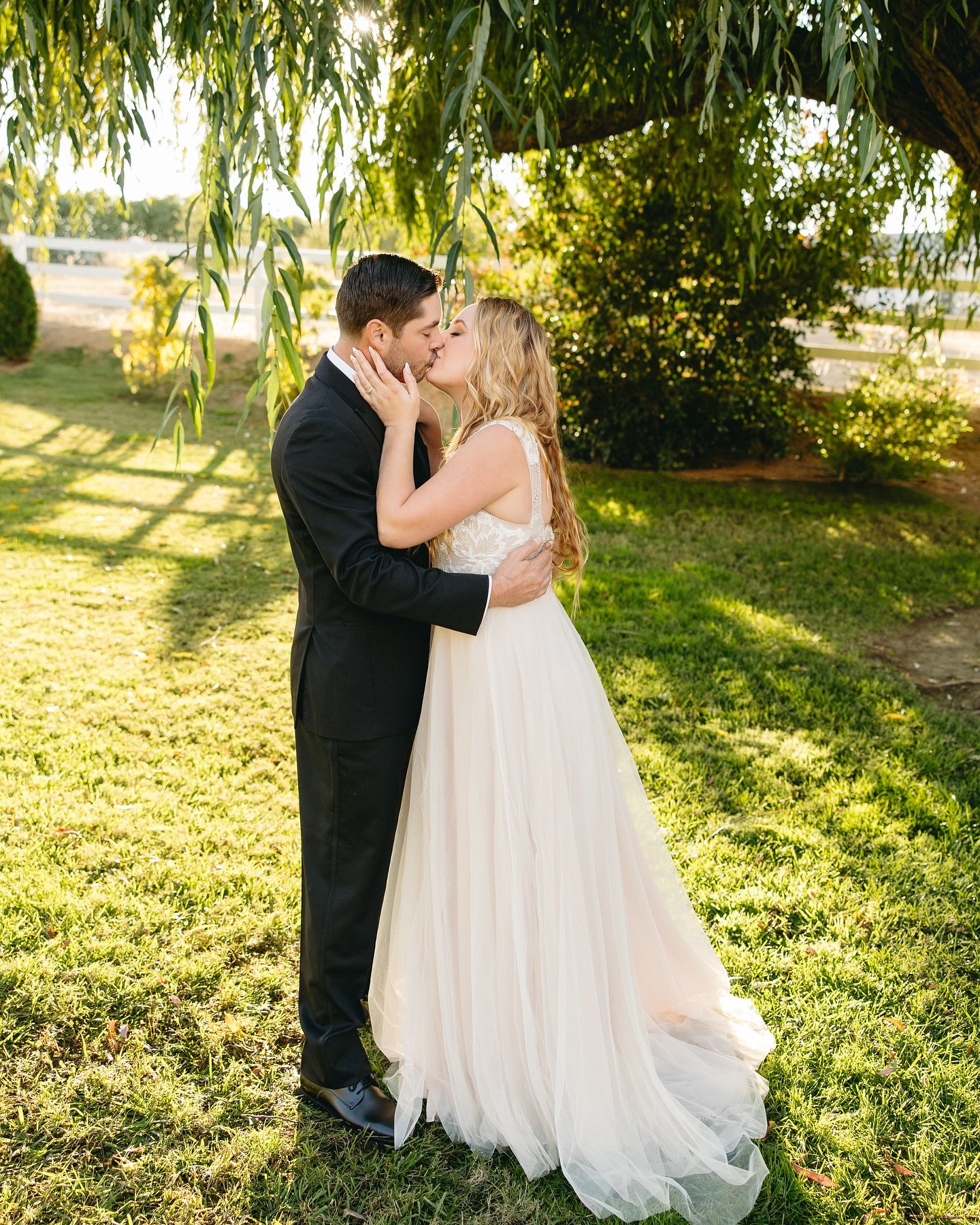 What a joy it was to capture Hanna and Kevin&rsquo;s wedding day. The most special memories with their favorite people, it doesn&rsquo;t get much better. Thank you for trusting Mariah and I to document this day.

Venue: JR Ranch Weddings
Photographer
