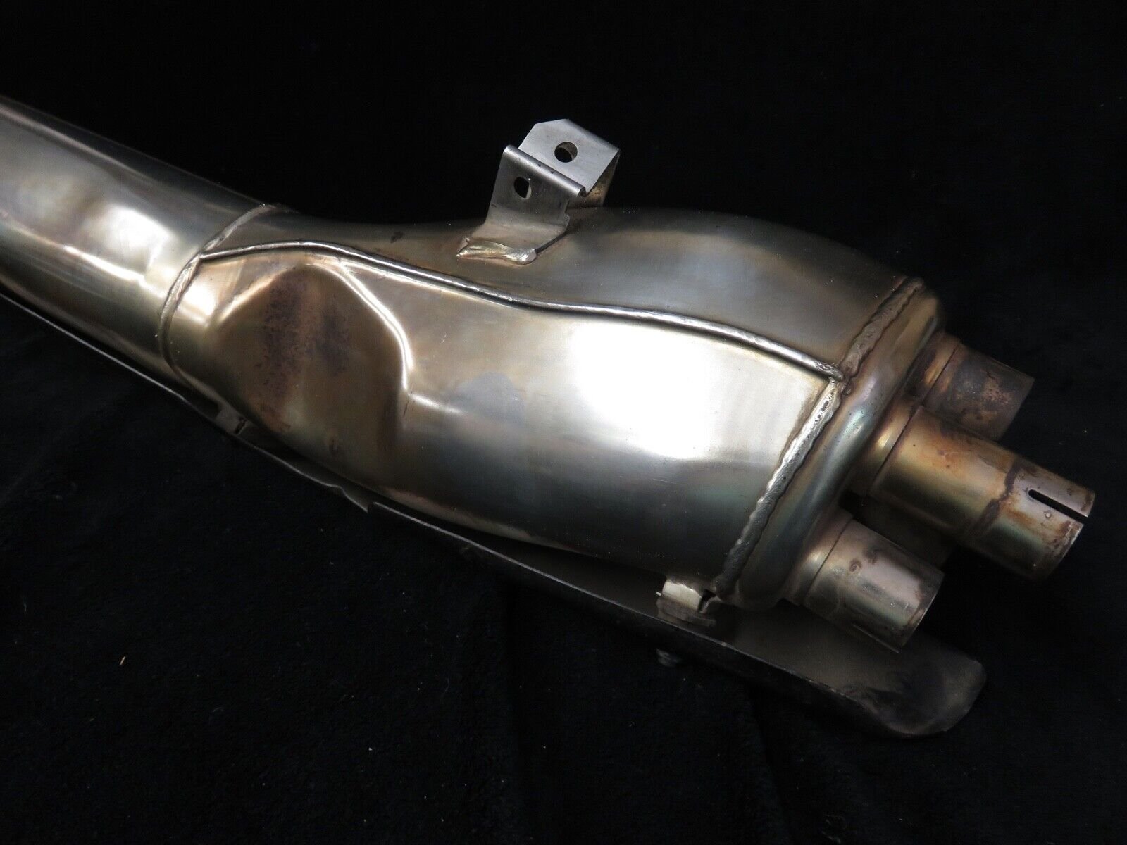 BMW K100 Muffler Gillet (Left) B 009.jpeg
