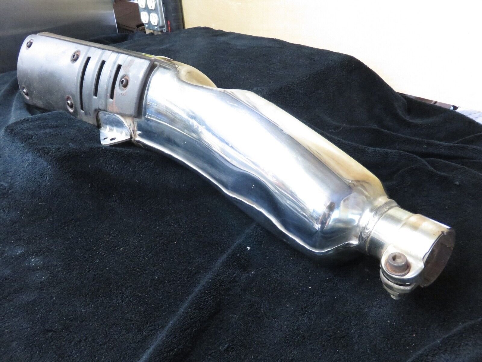 1990-1995 BMW K75 Muffler Exhaust 002.jpeg