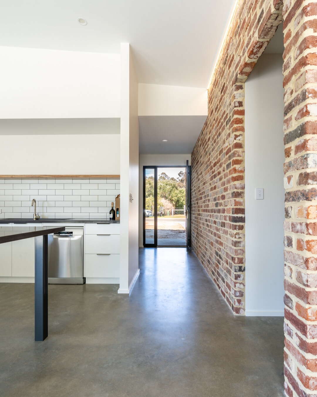 Smokebush House - Completion. Recycled brick wall, burnished concrete floor. ​​​​​​​​
​​​​​​​​
#blackpointconstruction #margaretriver #cowaramup #builder #house #home #design