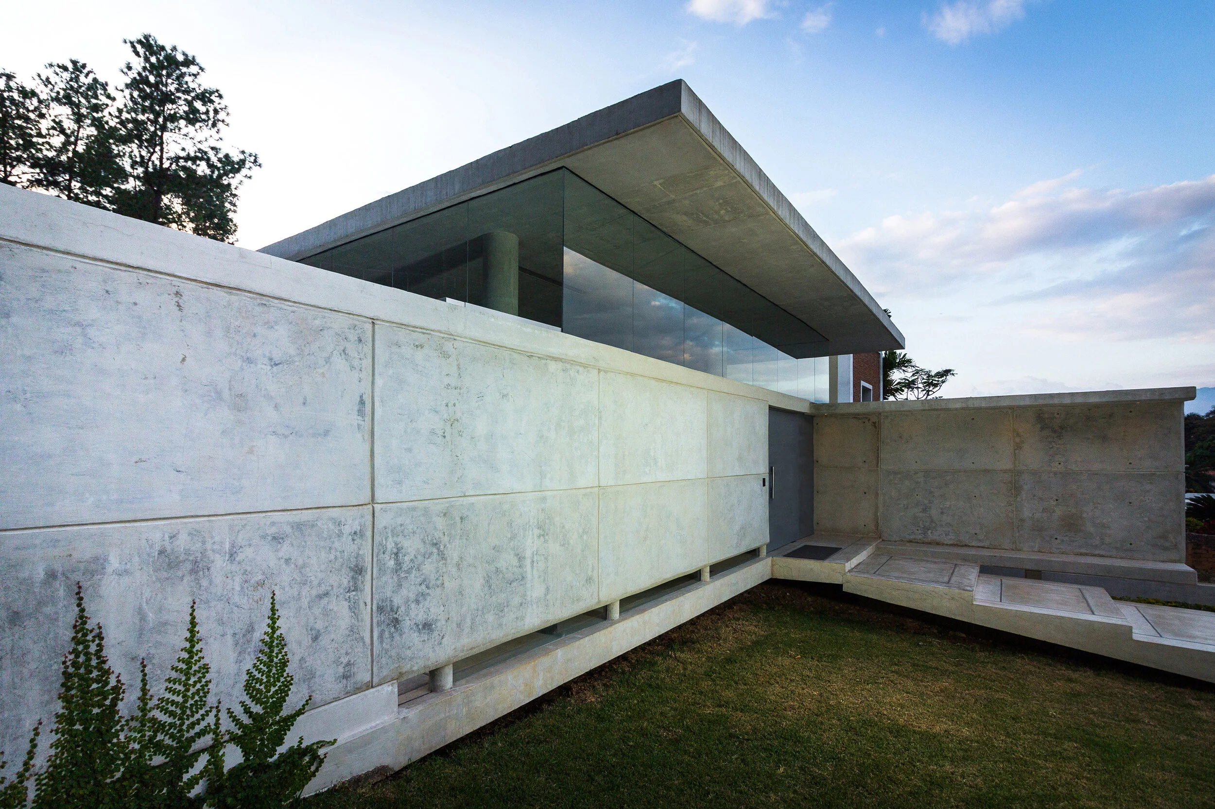 CASA GUAPARO-02.jpg