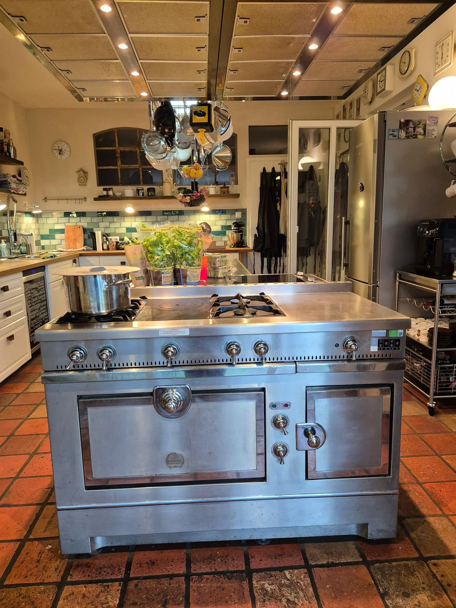 WhatsApp Image 2025-12-21 at 14.40.05.jpeg