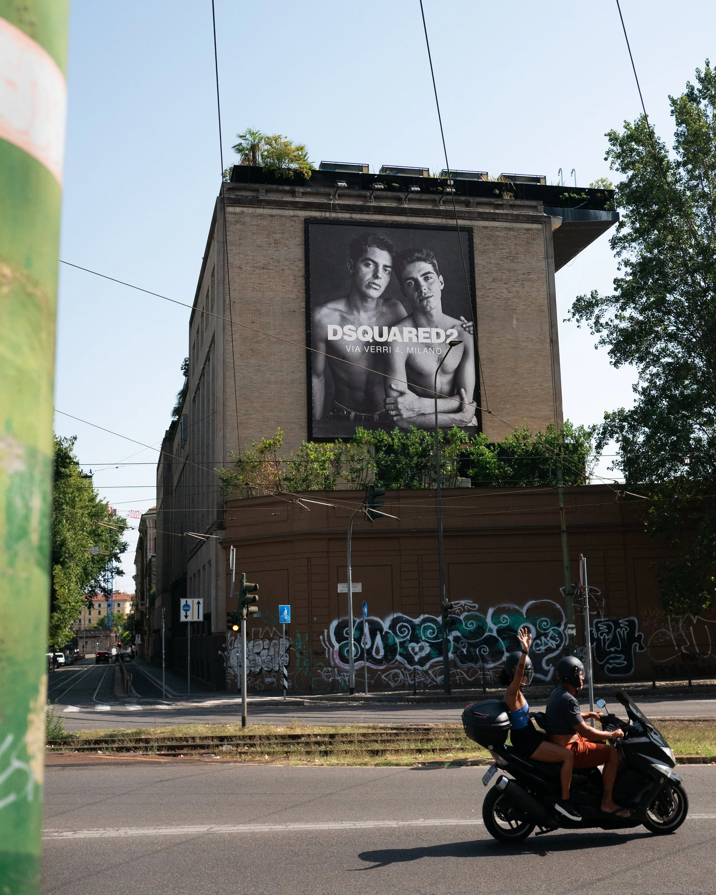 P1490167-214.jpg