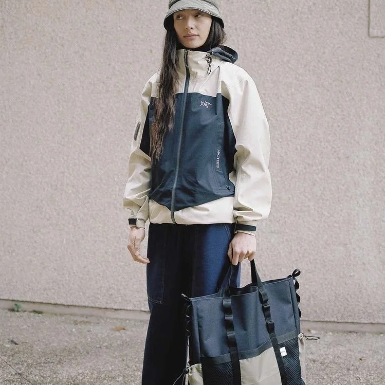 Collection 1 - 'Tote Bag' (2021)