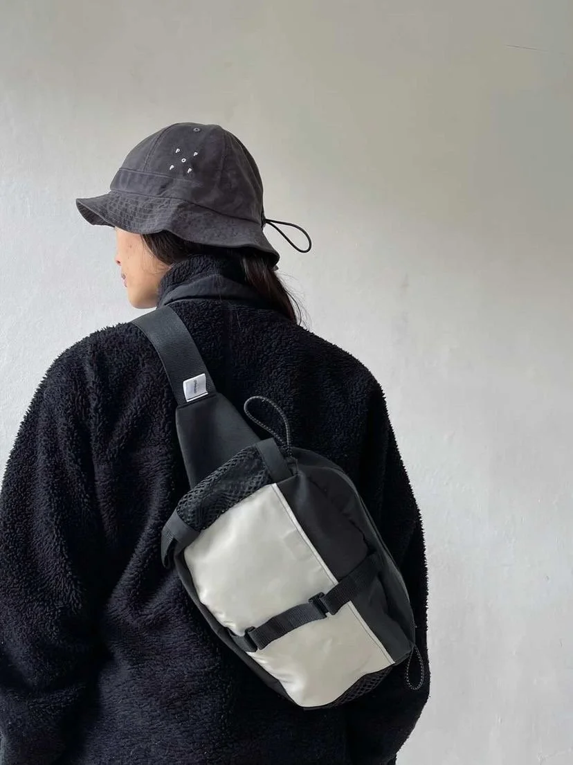 Collection 2 - 'Side Bag' (2021)