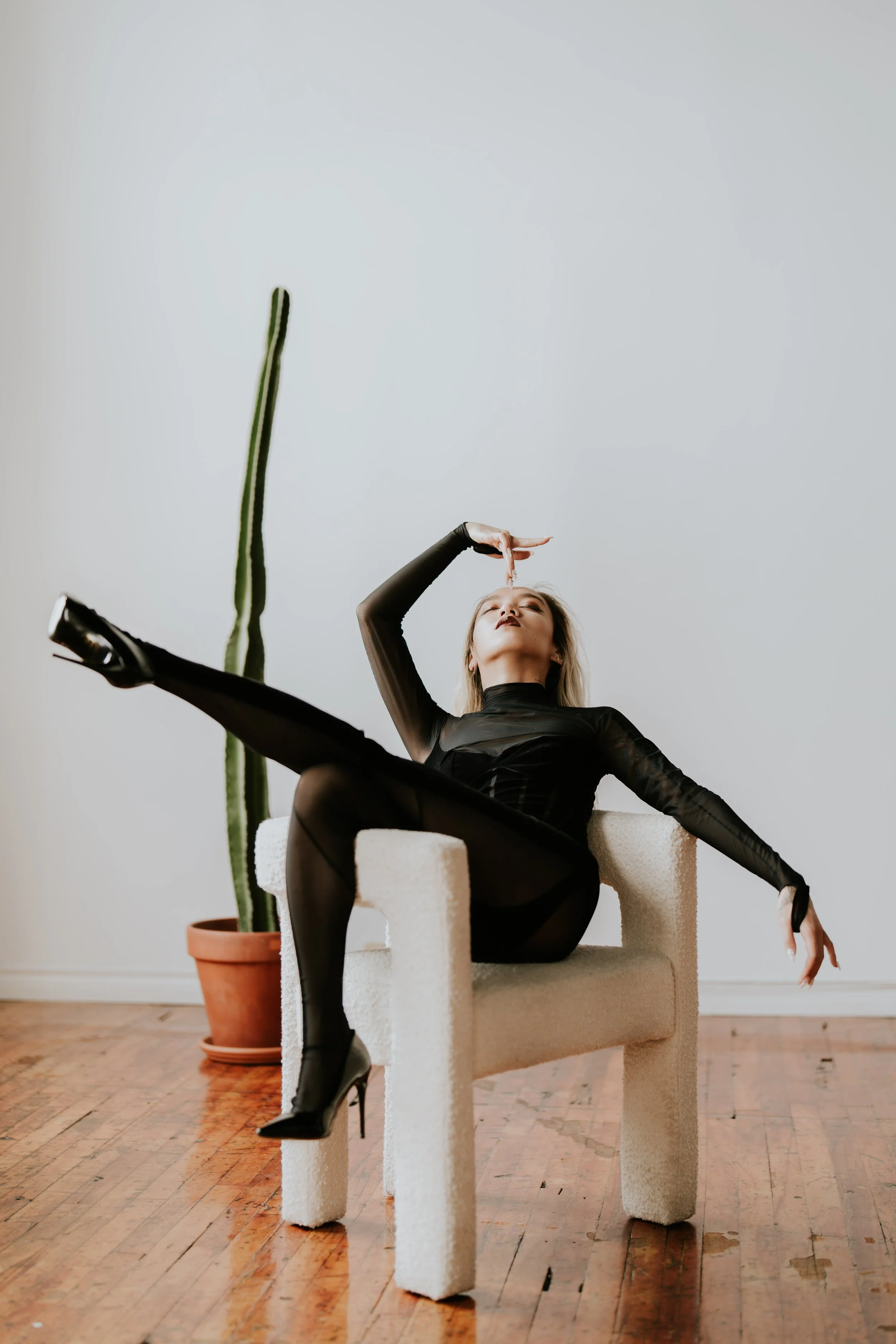 Julie-7.jpg