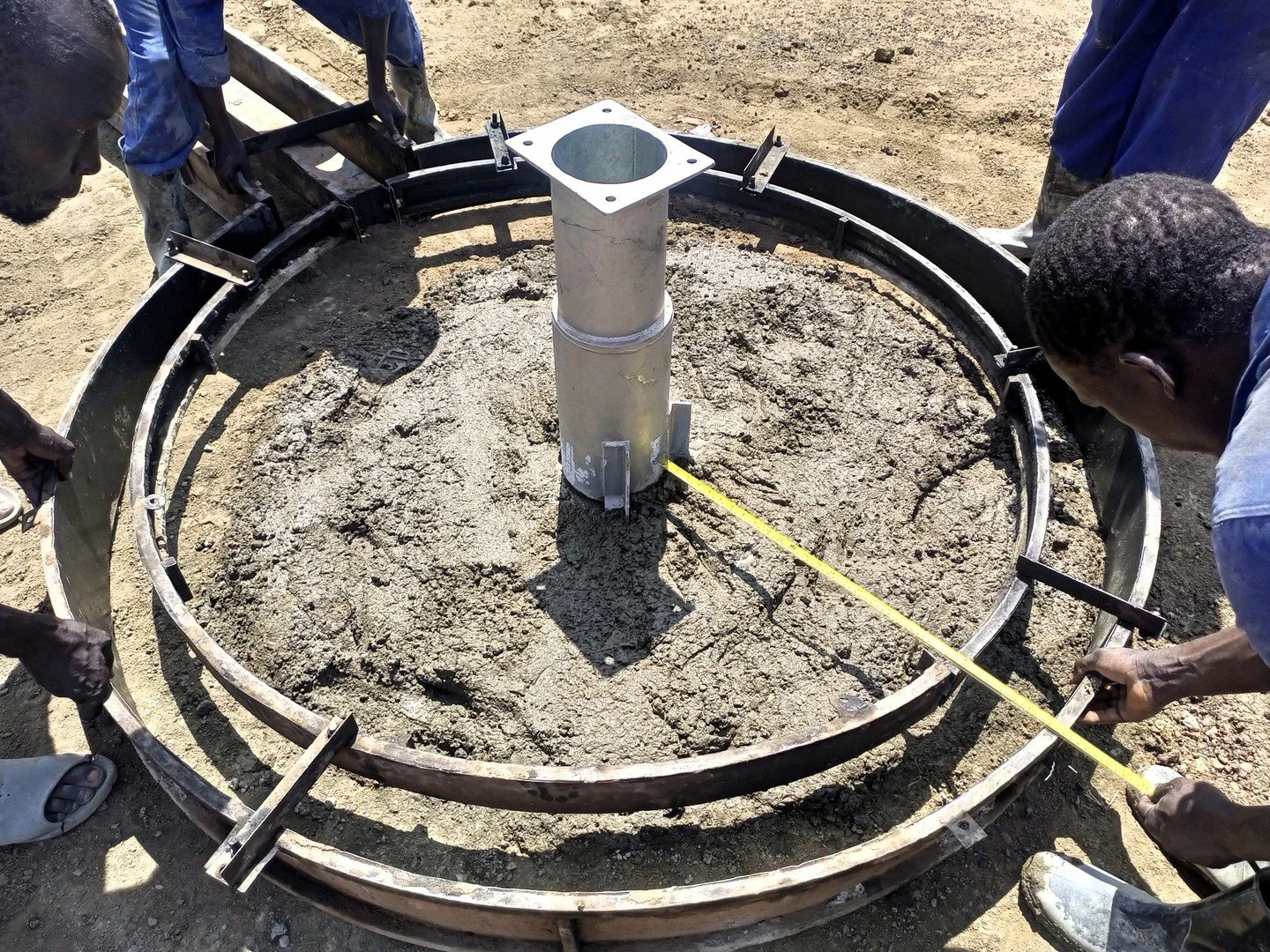 The finishing touches. 🛠️ A cement platform is more than just concrete&mdash;it&rsquo;s a safeguard against contamination, protecting the precious #CleanWater beneath. With every detail, we&rsquo;re building resilience for communities. 💙💧

This pl