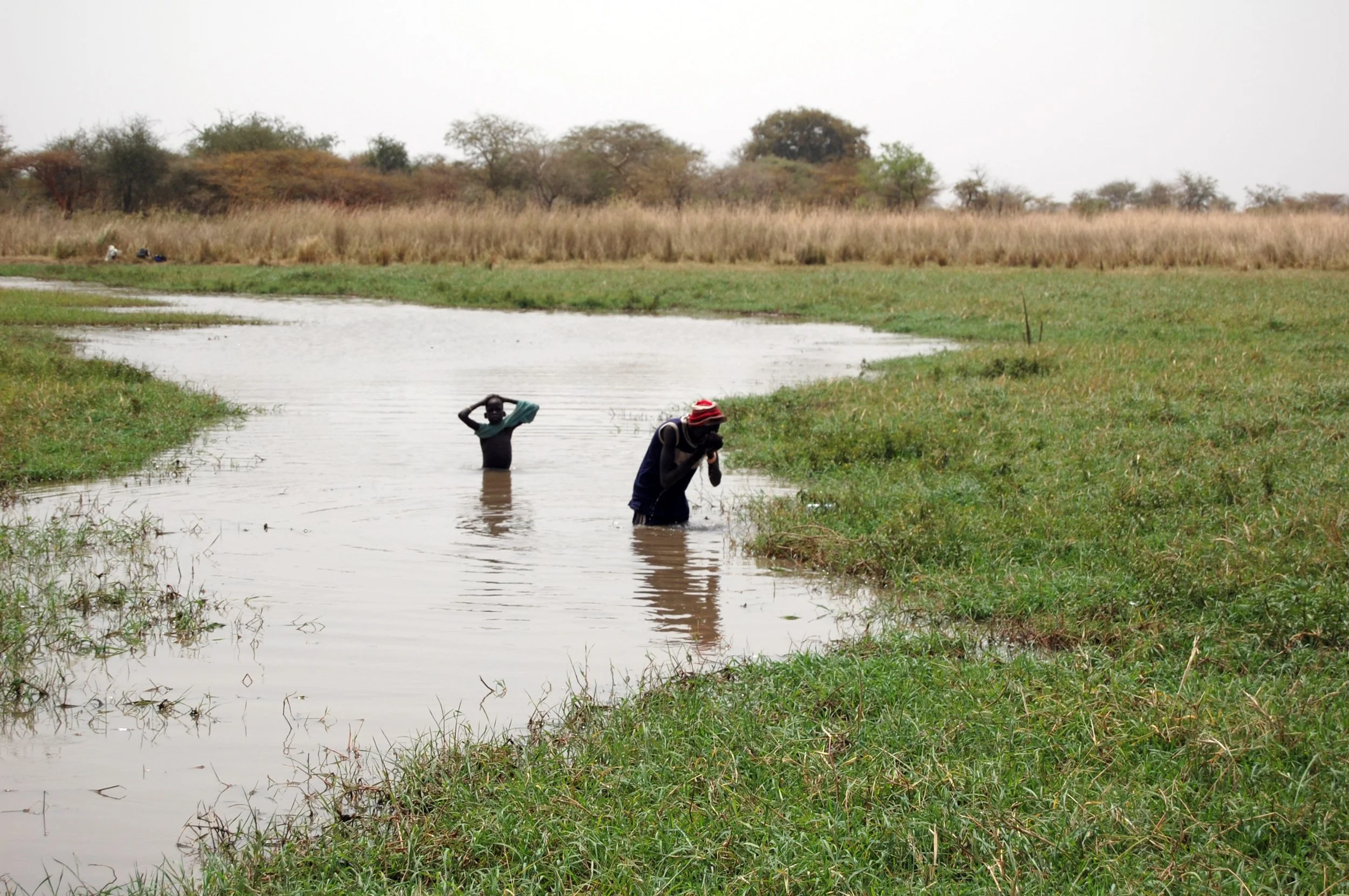 Drinking water Abilnyang Sudan.JPG