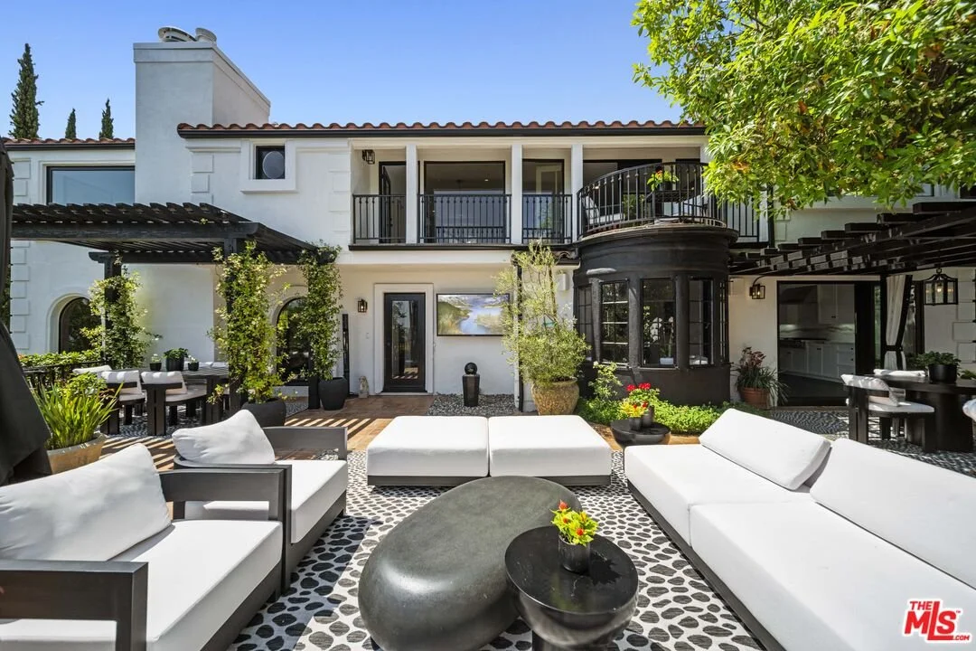 1348 Miller Dr, Los Angeles, CA 90069 $3,700,000