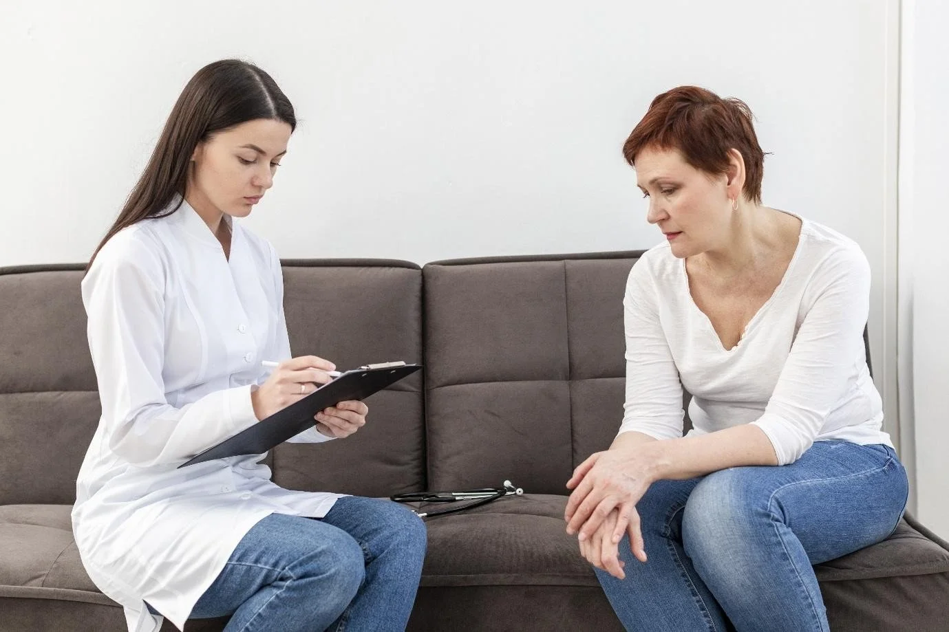 How Do You Know Whether You Need Psychedelic Integration or Traditional Psychotherapy?