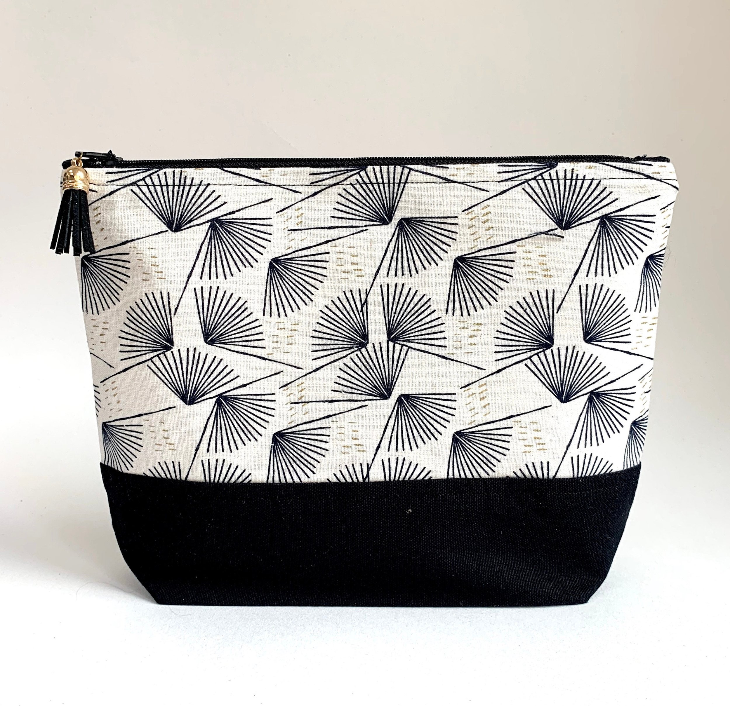 https://i.etsystatic.com/6258540/r/il/f7bad2/2598668570/il_fullxfull.2598668570_ki4j.jpg