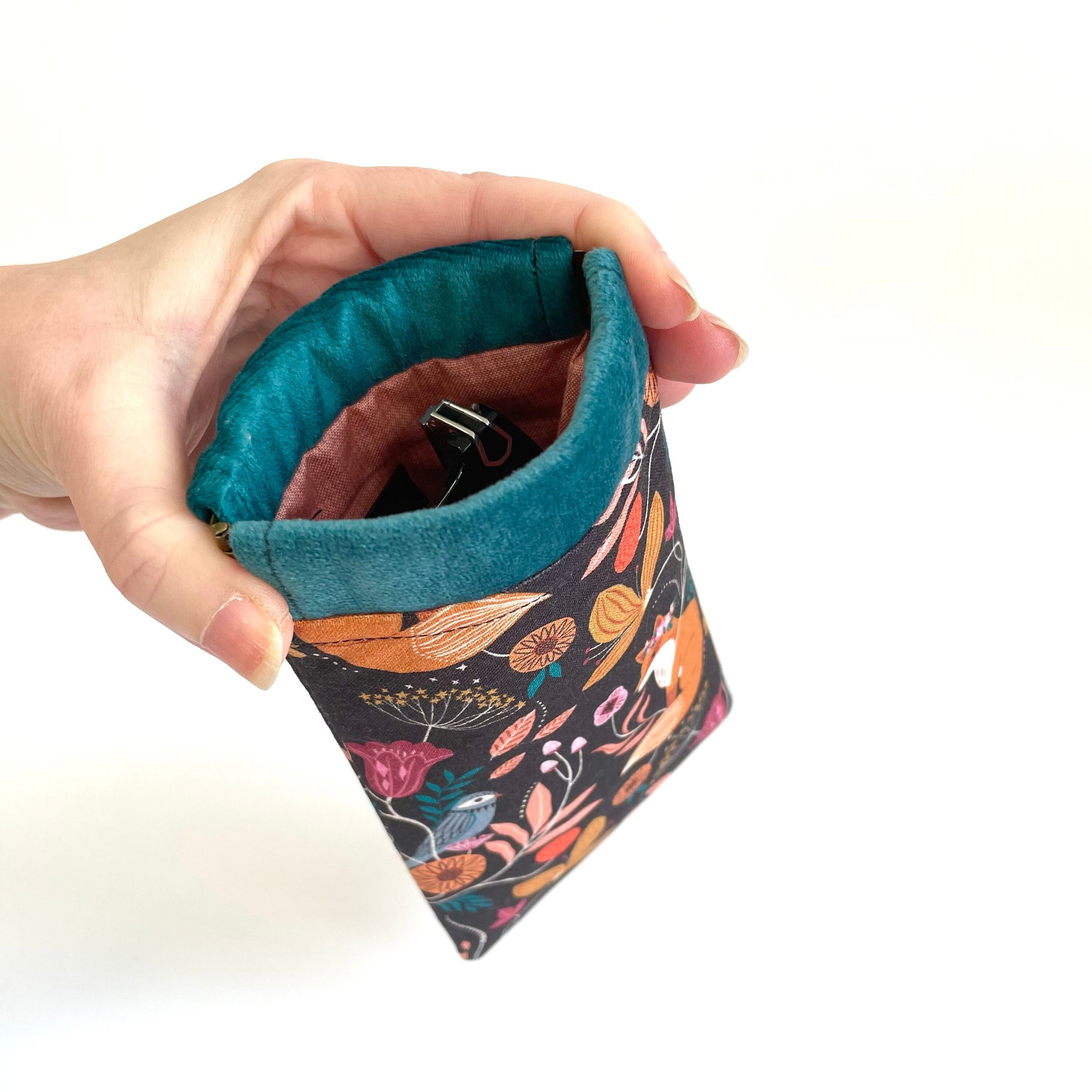 https://i.etsystatic.com/6258540/r/il/fecadc/3650281483/il_fullxfull.3650281483_t0n6.jpg