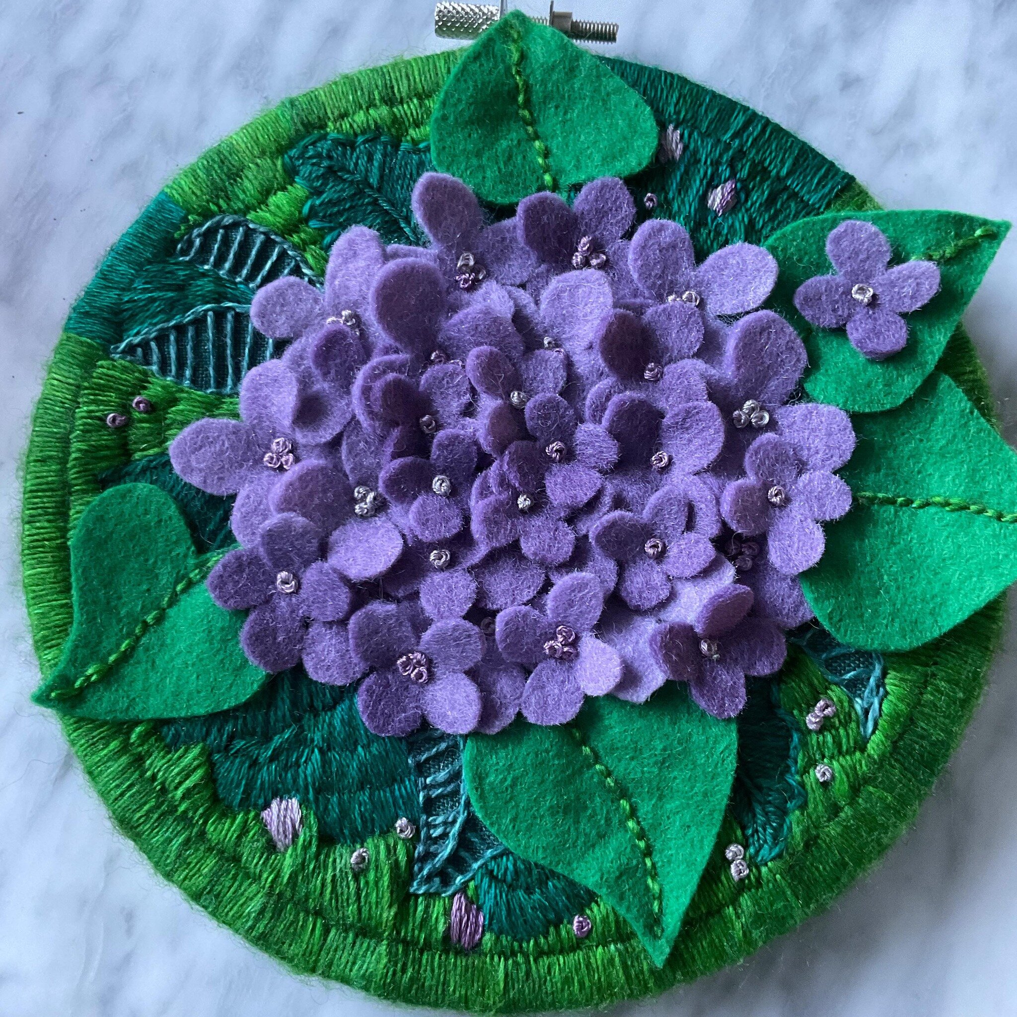 Easter flowers. #felt #feltcraft #embroidery #feltflowers #hoopart #purpleflowers