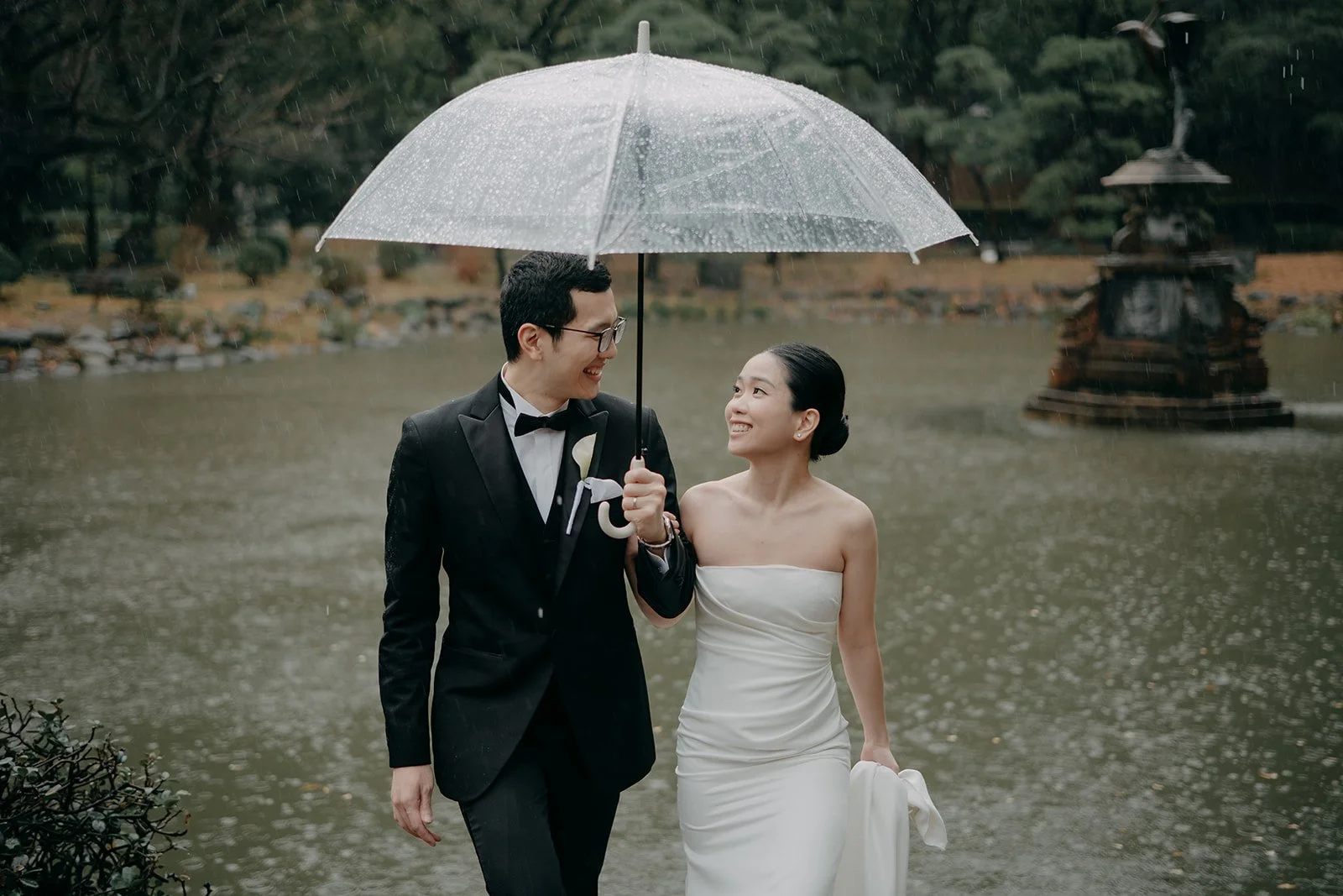 A Moment to Keep Forever: A Rainy Post-Wedding Shoot in Tokyo