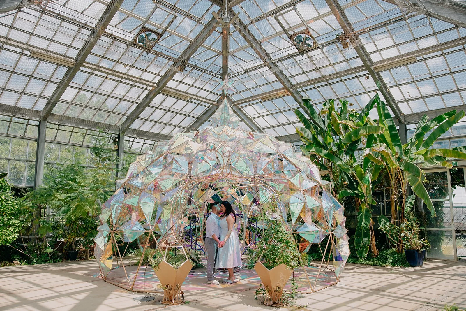 A Fairytale Proposal at Japan’s Famous Rose Garden