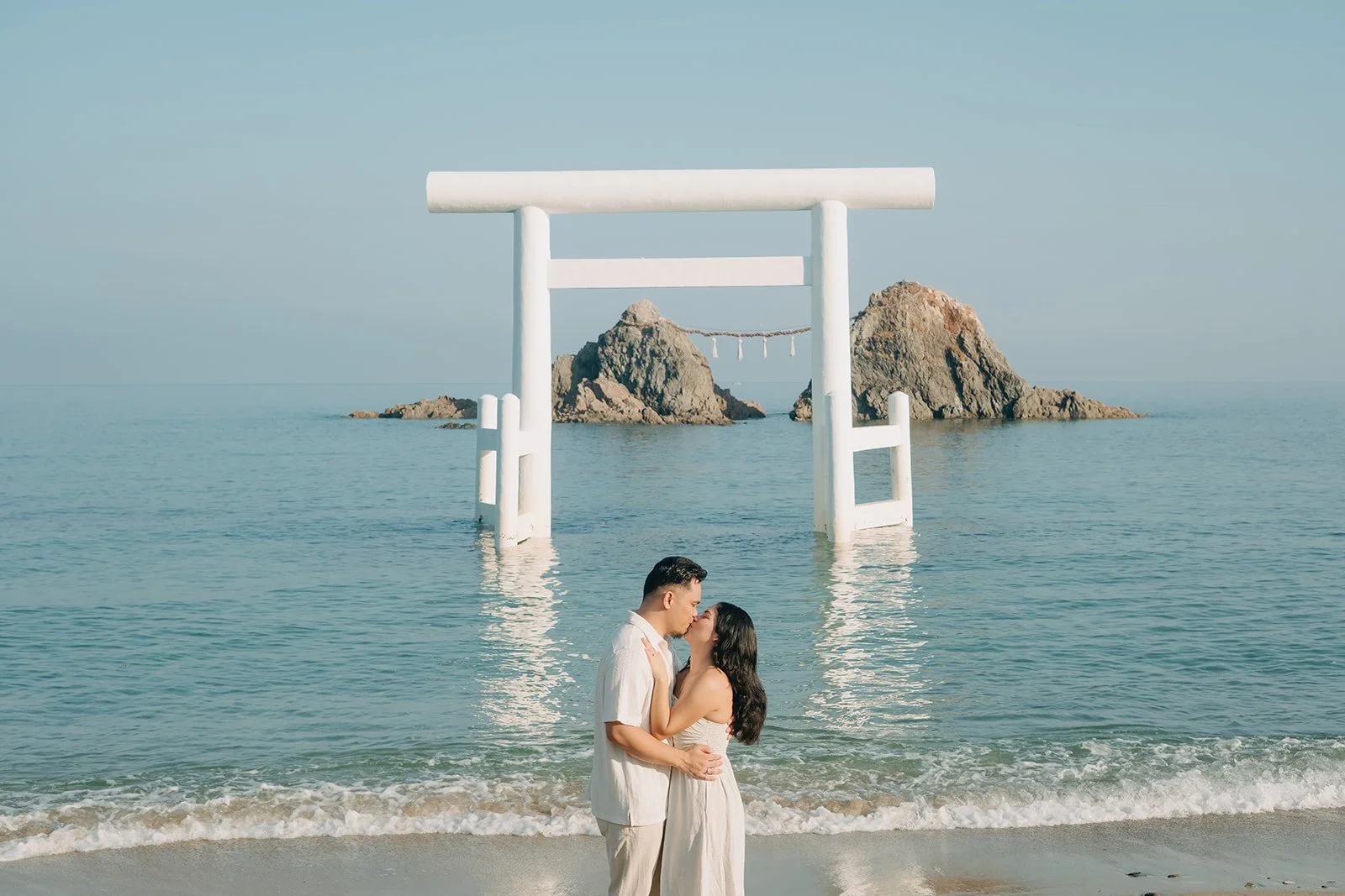 Where the Ocean Meets the Torii Gate: The Diana &amp; Sean Proposal