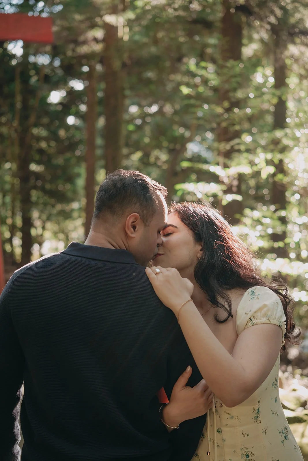 Engagement portraits at the Hakone Shrine
