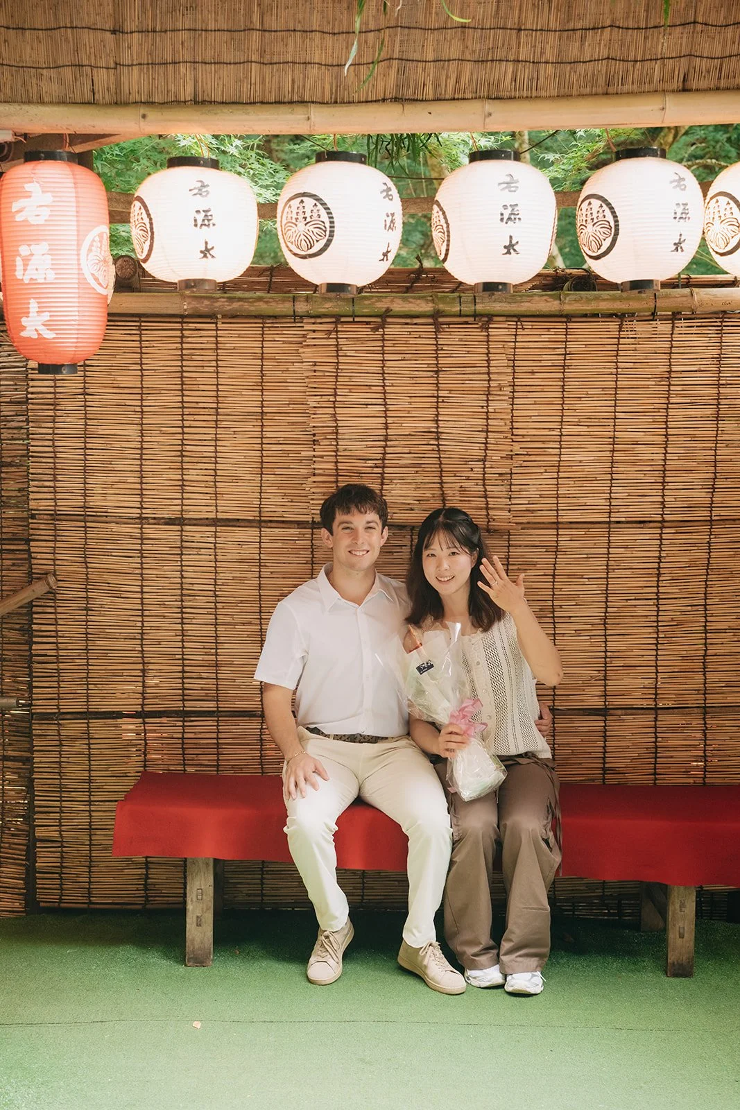 Couple at Fushimi Inari