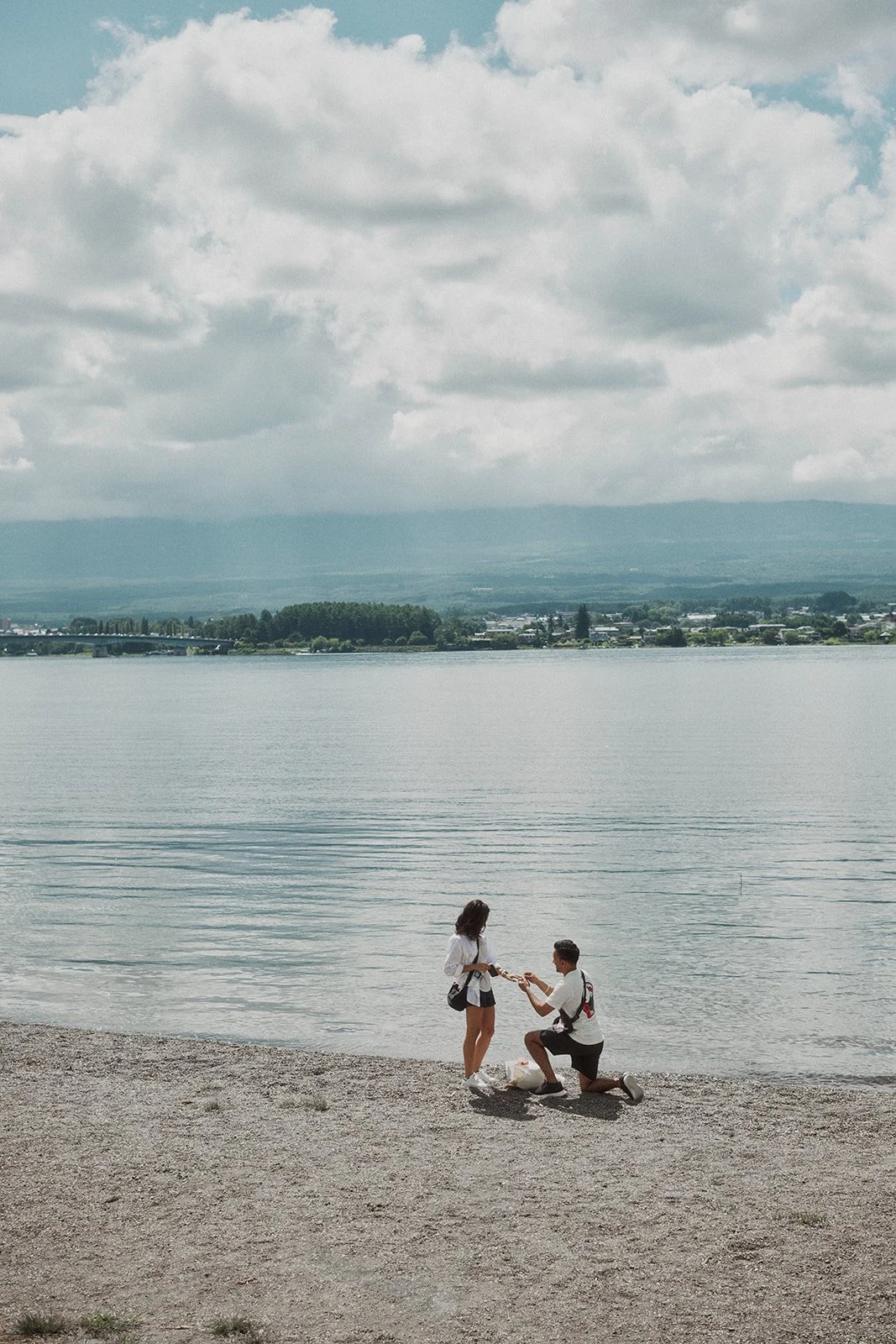 Proposal tips with photographer