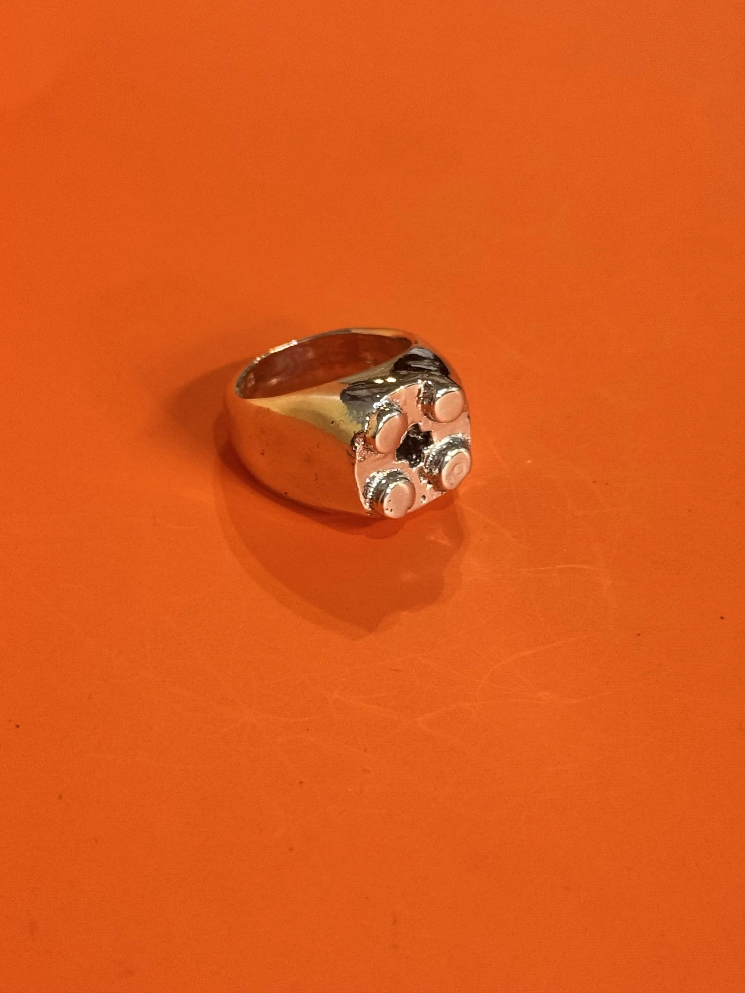 CAST SOLID SILVER LEGO RING - SIZE 7