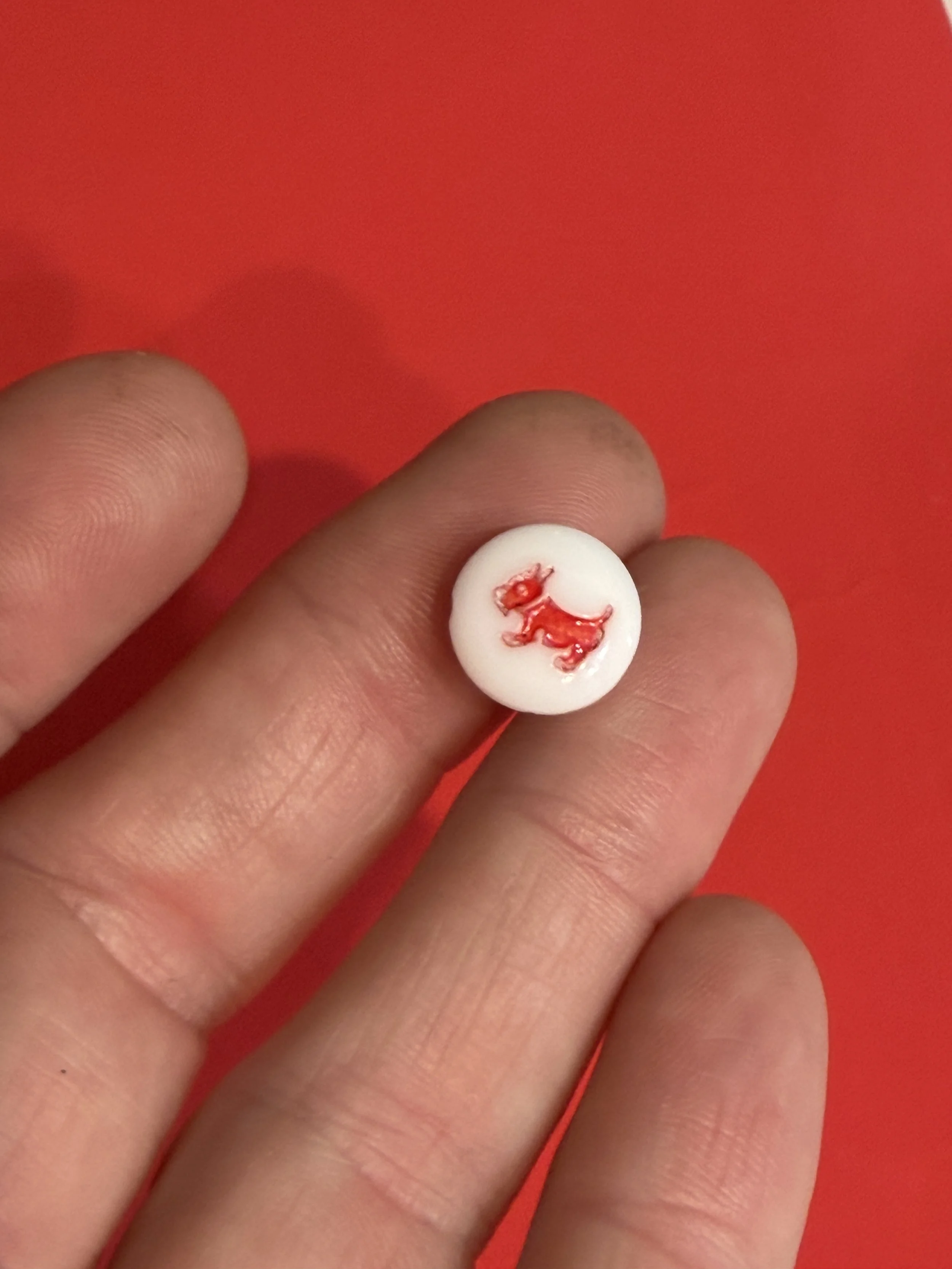 RED SCOTTY DOG VINTAGE GLASS BUTTON - Ring or Necklace