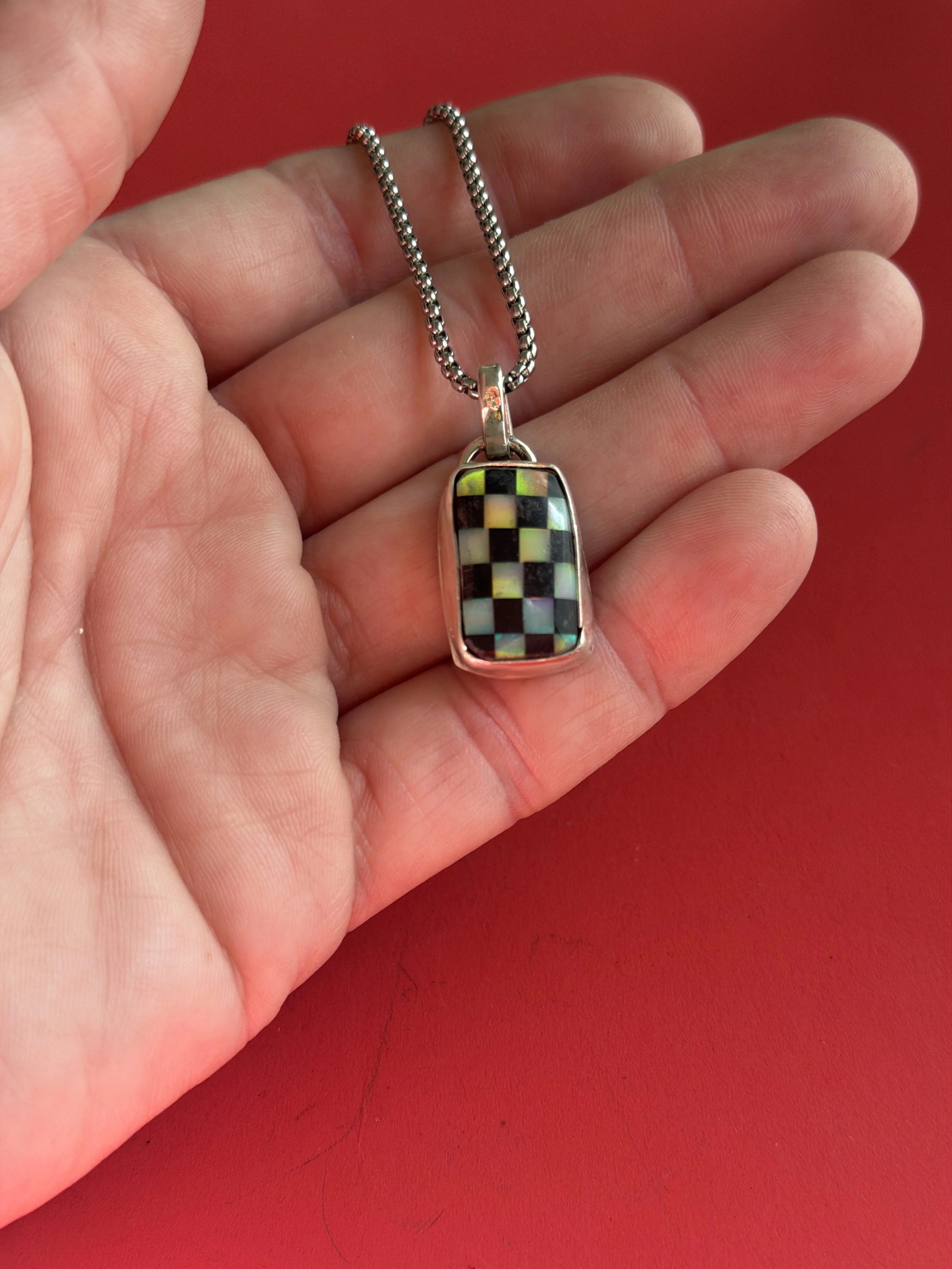 BLACK AND WHITE IRIDESCENT BILLIARD SCRAP CHECKERBOARD PENDANT NECKLACE