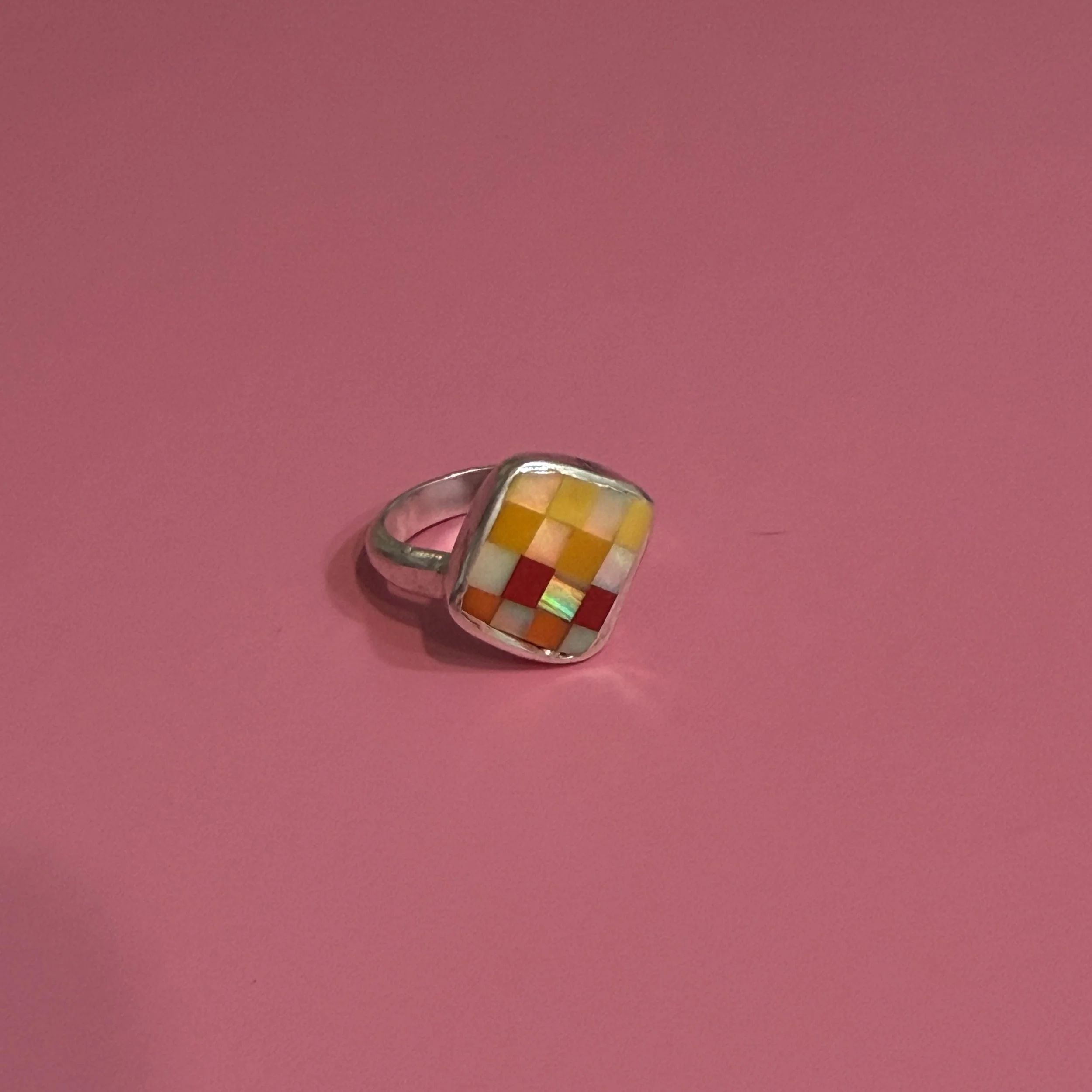 RED AND YELLOW IRIDESCENT CHECKERBOARD SCRAP RING SIZE 8