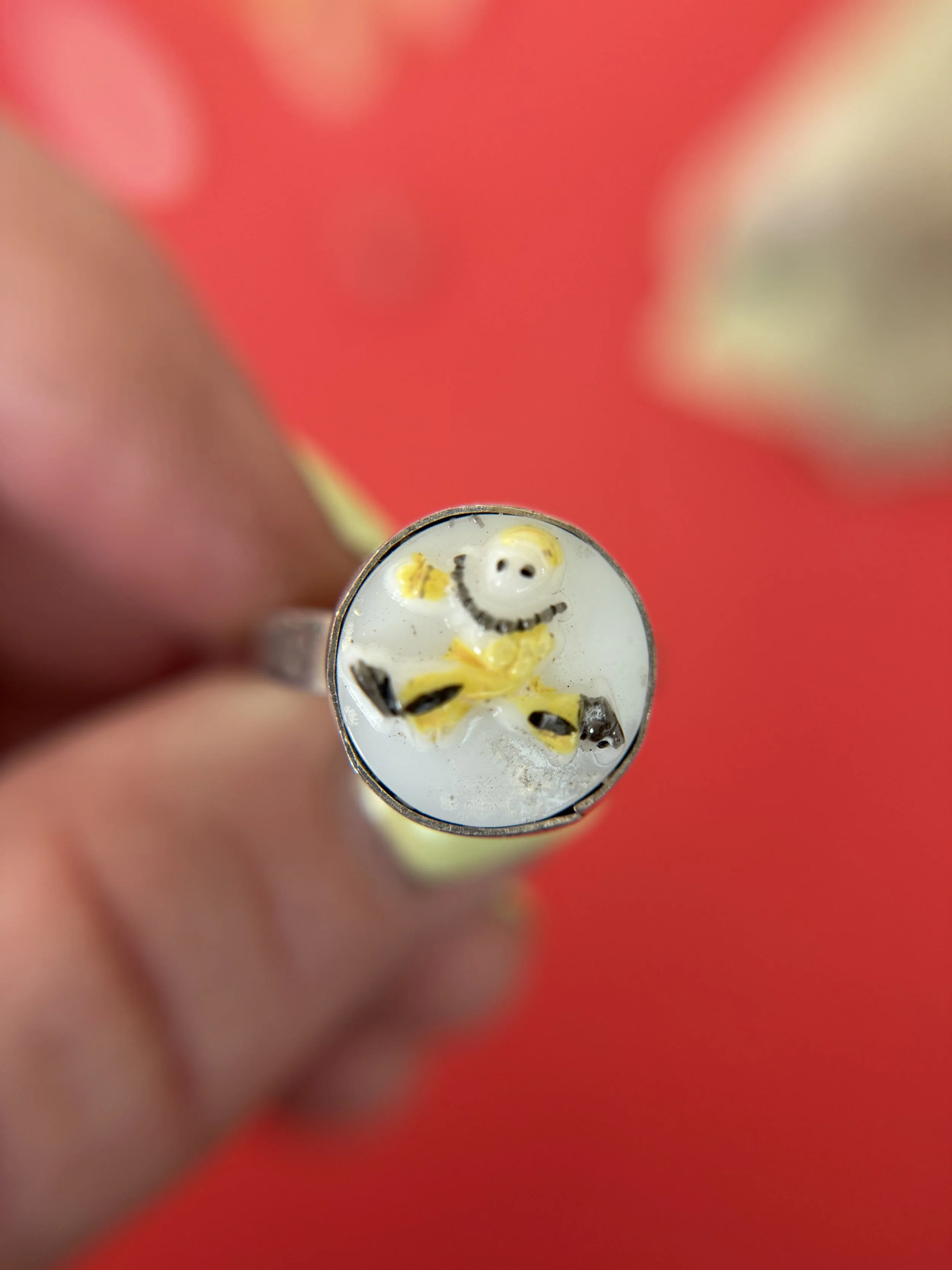 ANTIQUE HAND PAINTED CLOWN BUTTON RING - SIZE 9.5