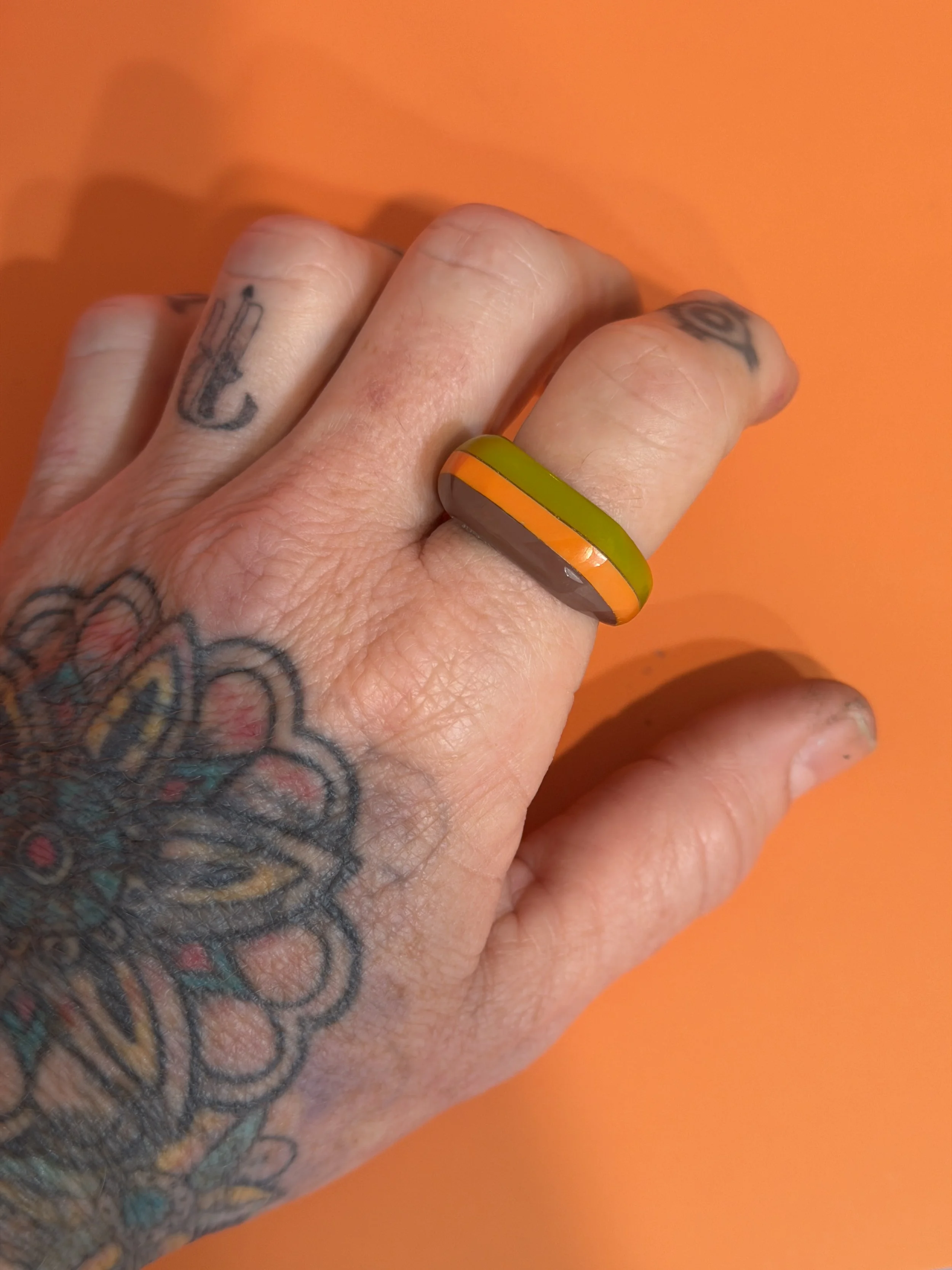 OLIVE/ORANGE AND PLUM STRIPED POOL BALL RING SIZE 10