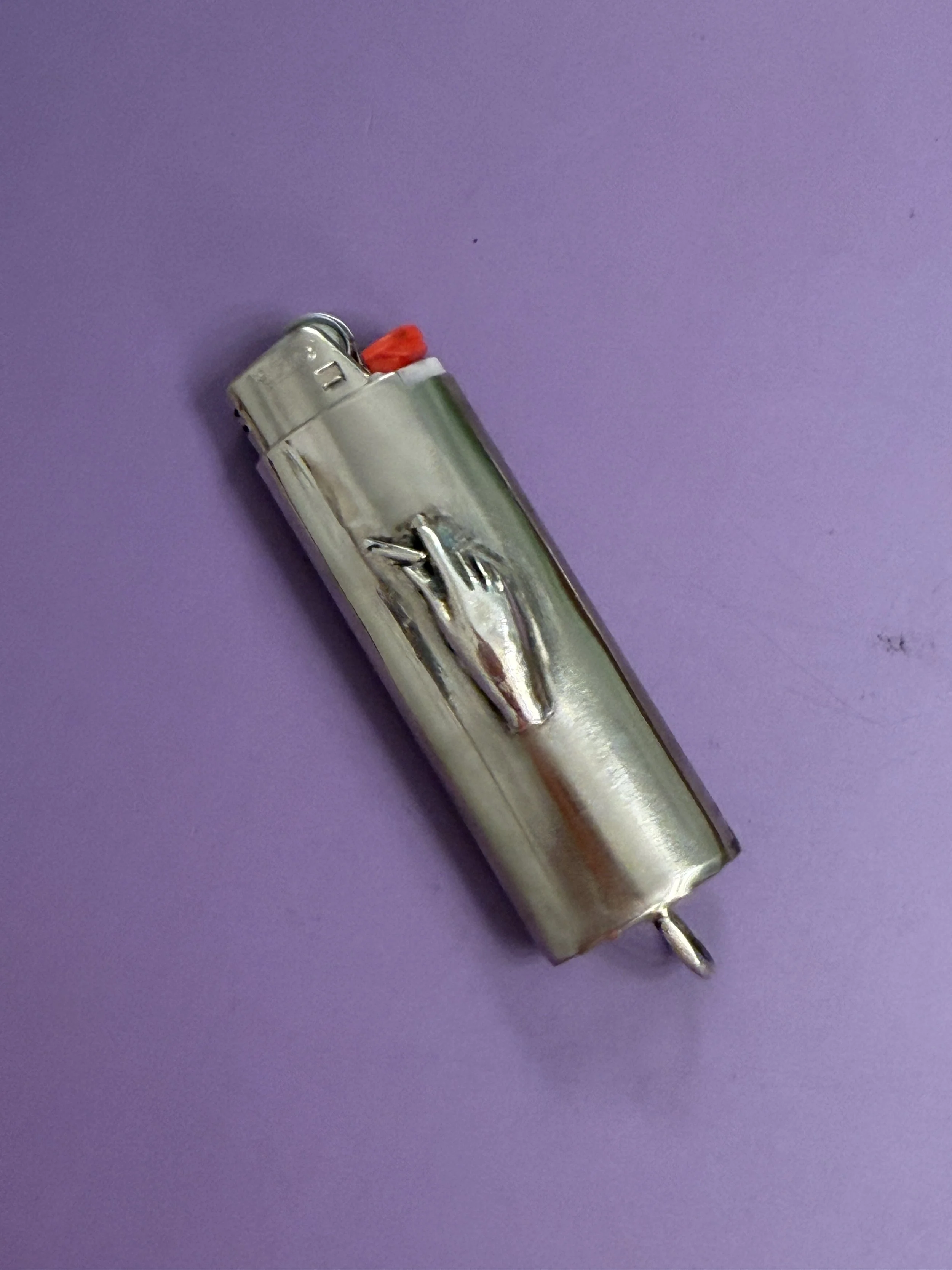 HAND-Y LIGHTER SLEEVE NECKLACE