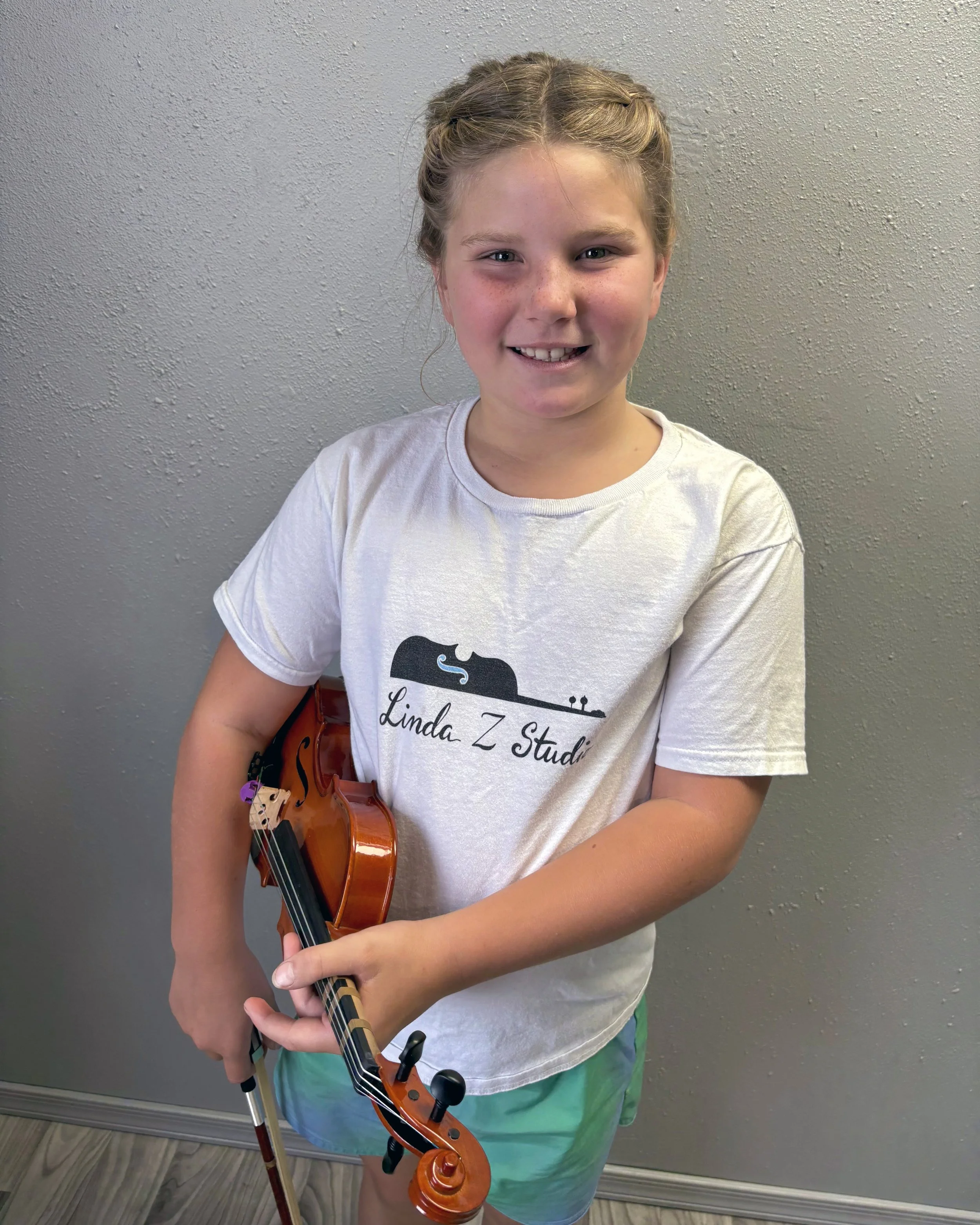 Mia2 Violin 26.jpg