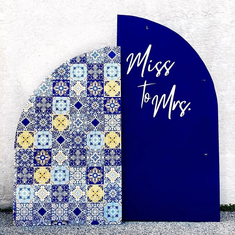 pampas picnics miss to mrs backdrop.jpeg