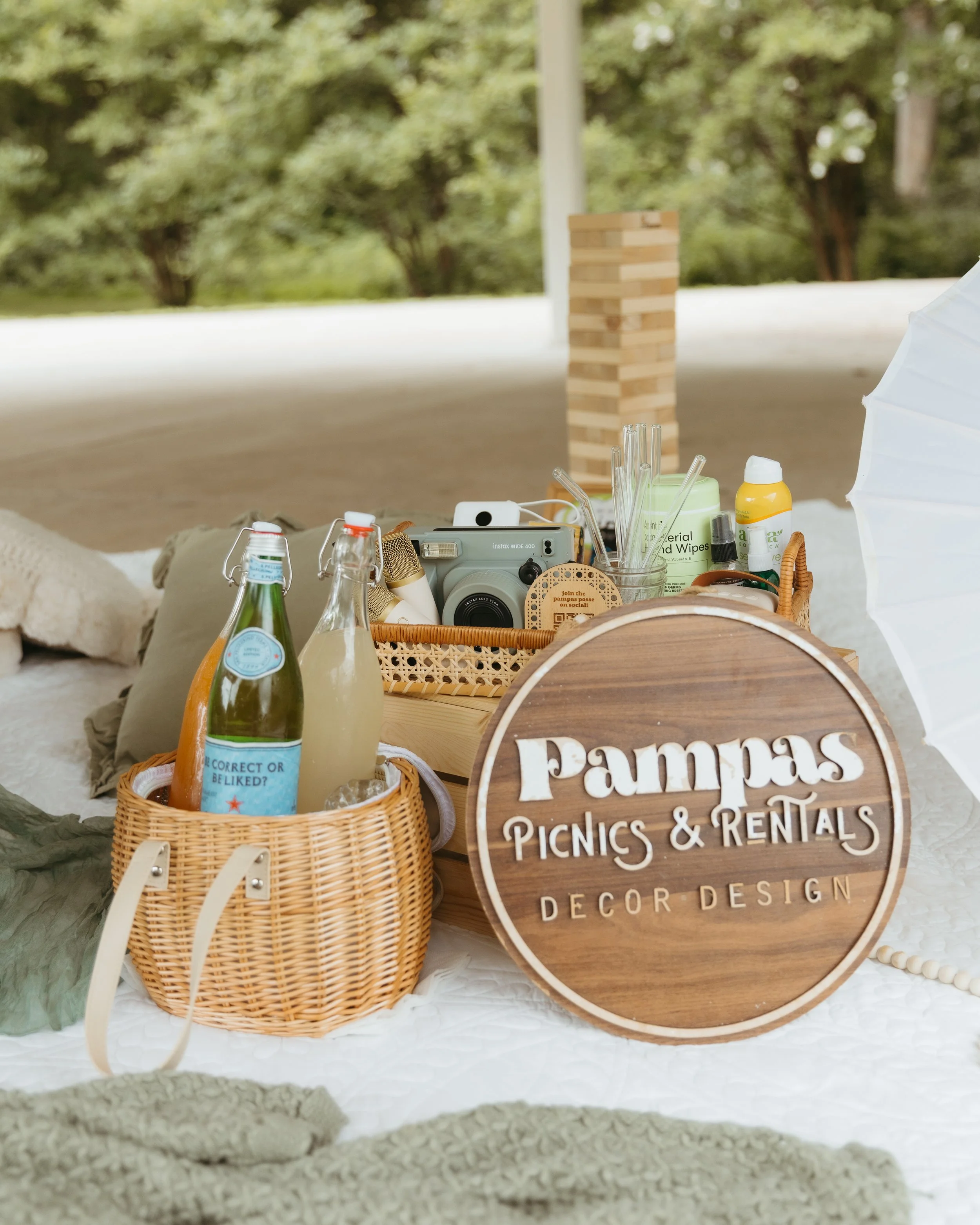 Meadowlark Gardens Gender Reveal-7.jpg
