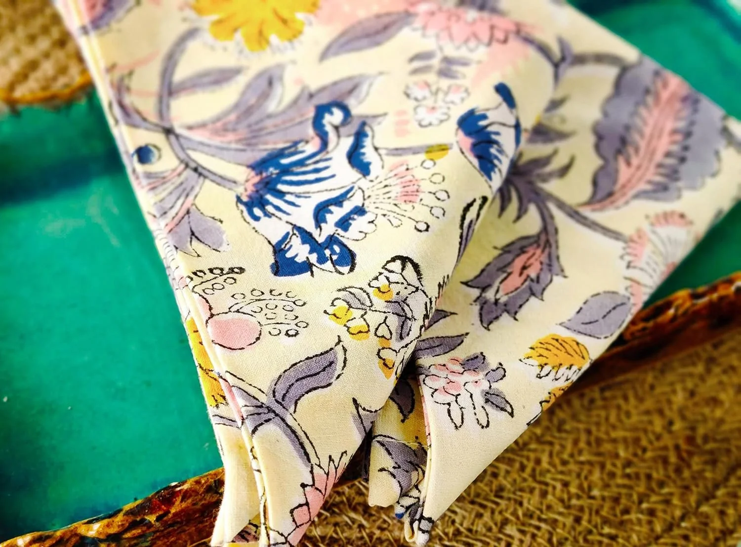 YELLOW AND PINK NAPKIN.jpg