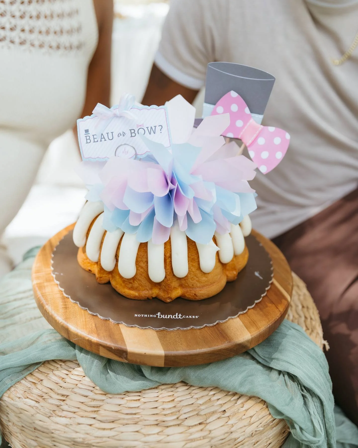 Nothing Bundt Cake Gender Reveal Cake | Pampas Picnics