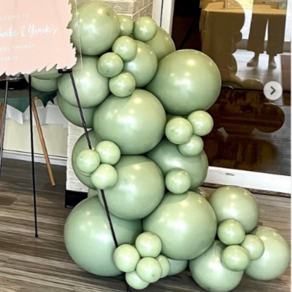 pampas picnics mini balloon garland