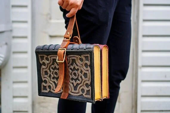 https://i.etsystatic.com/21385365/r/il/aca0b4/3097555291/il_570xN.3097555291_fi6g.jpg
