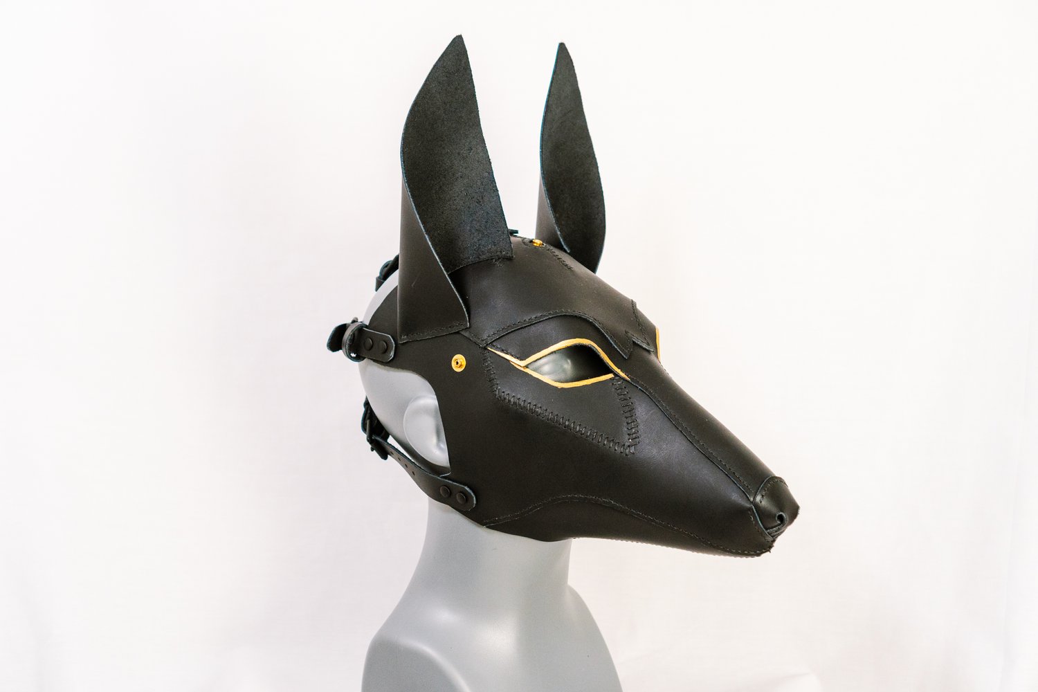 Lure lette flugt PDF Pattern Leather Anubis Mask — Paintyee Designs