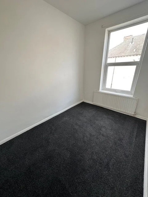 103 Salisbury bedroom 2.jpg